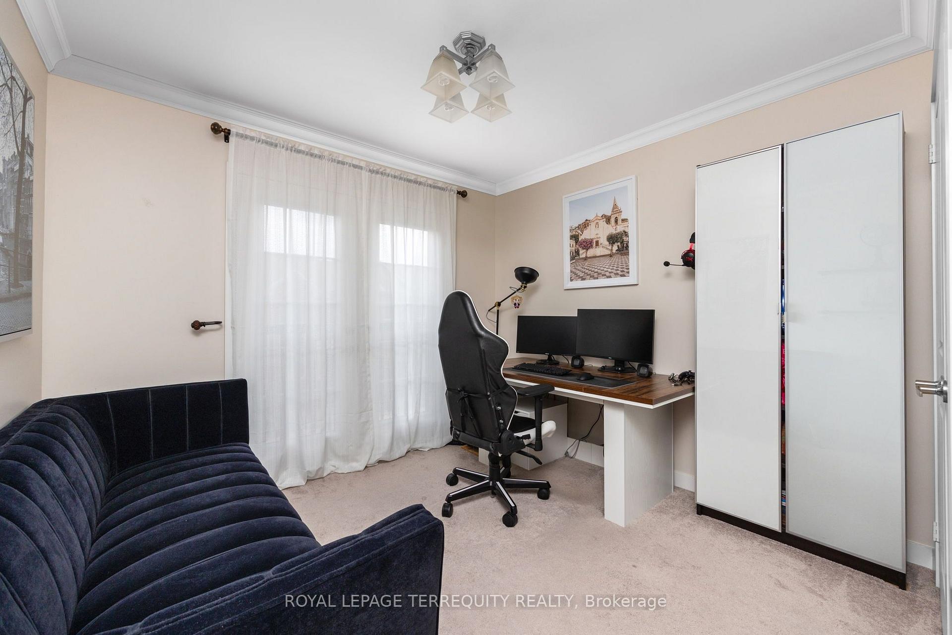 Photo 20 of 22 Harcourt Street, Vaughan, Patterson — HOMEH