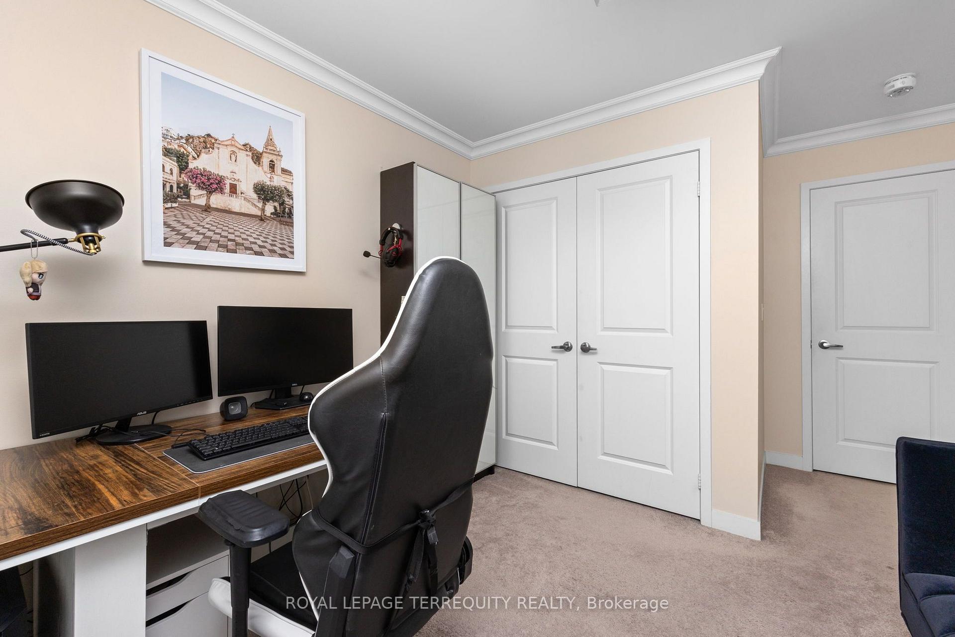 Photo 21 of 22 Harcourt Street, Vaughan, Patterson — HOMEH