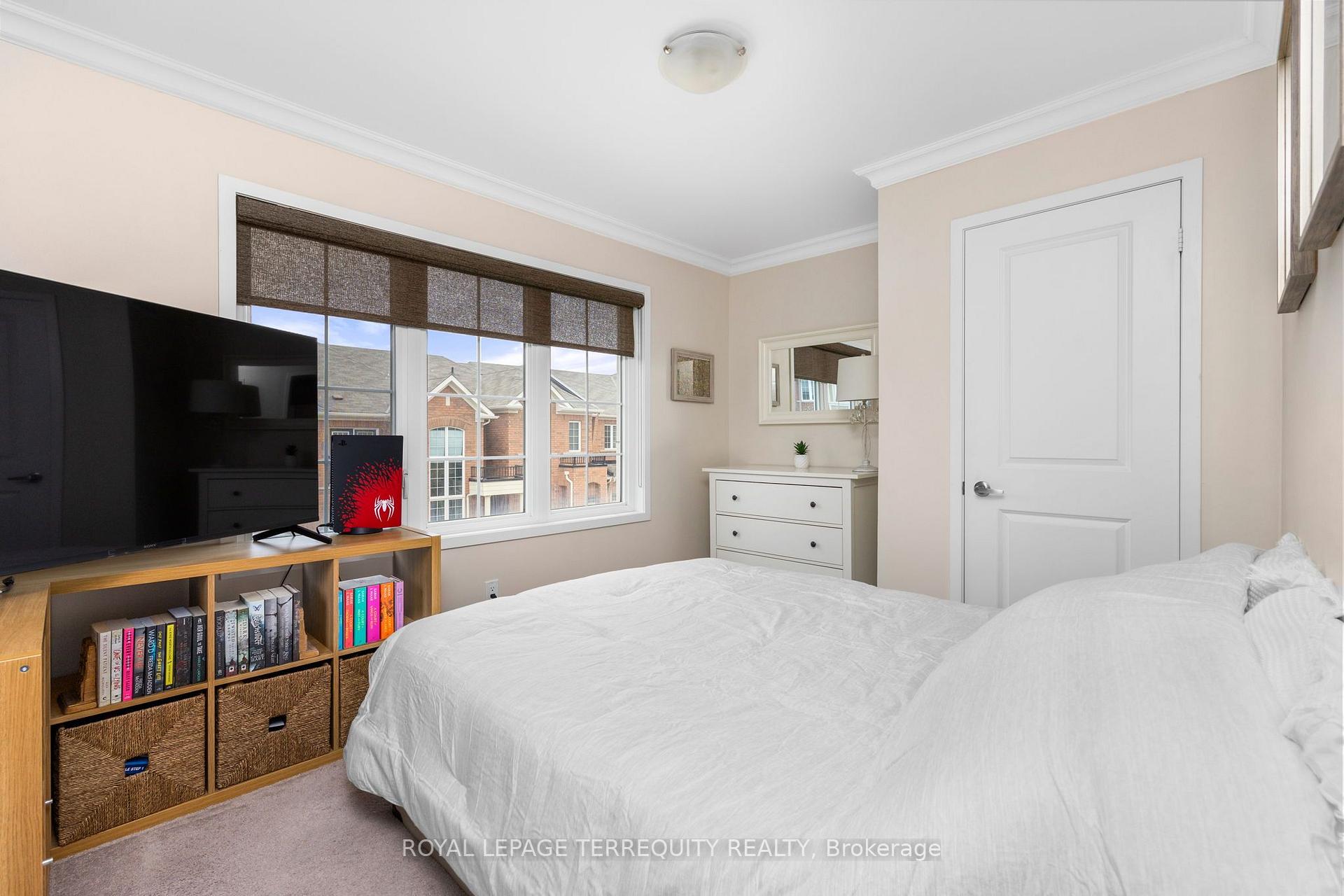 Photo 29 of 22 Harcourt Street, Vaughan, Patterson — HOMEH
