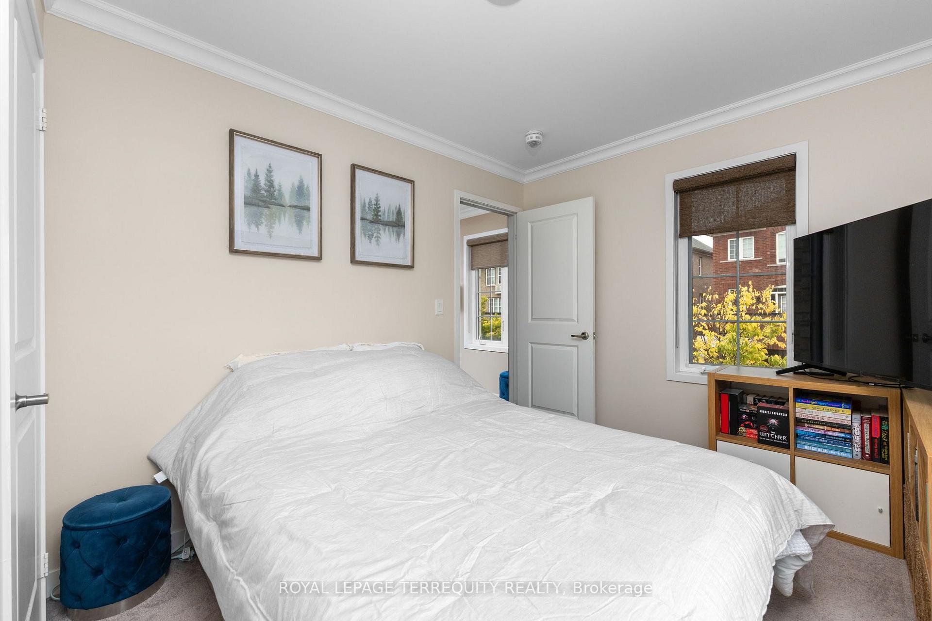 Photo 30 of 22 Harcourt Street, Vaughan, Patterson — HOMEH