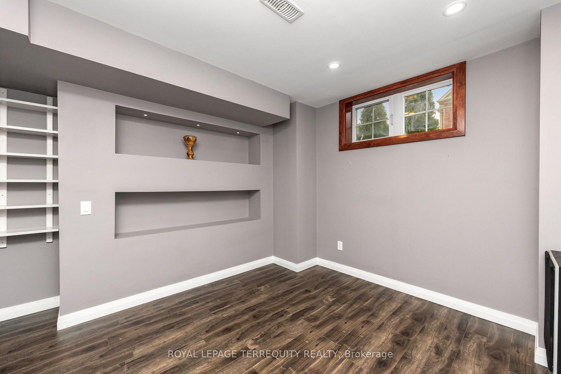 Photo 35 of 22 Harcourt Street, Vaughan, Patterson — HOMEH