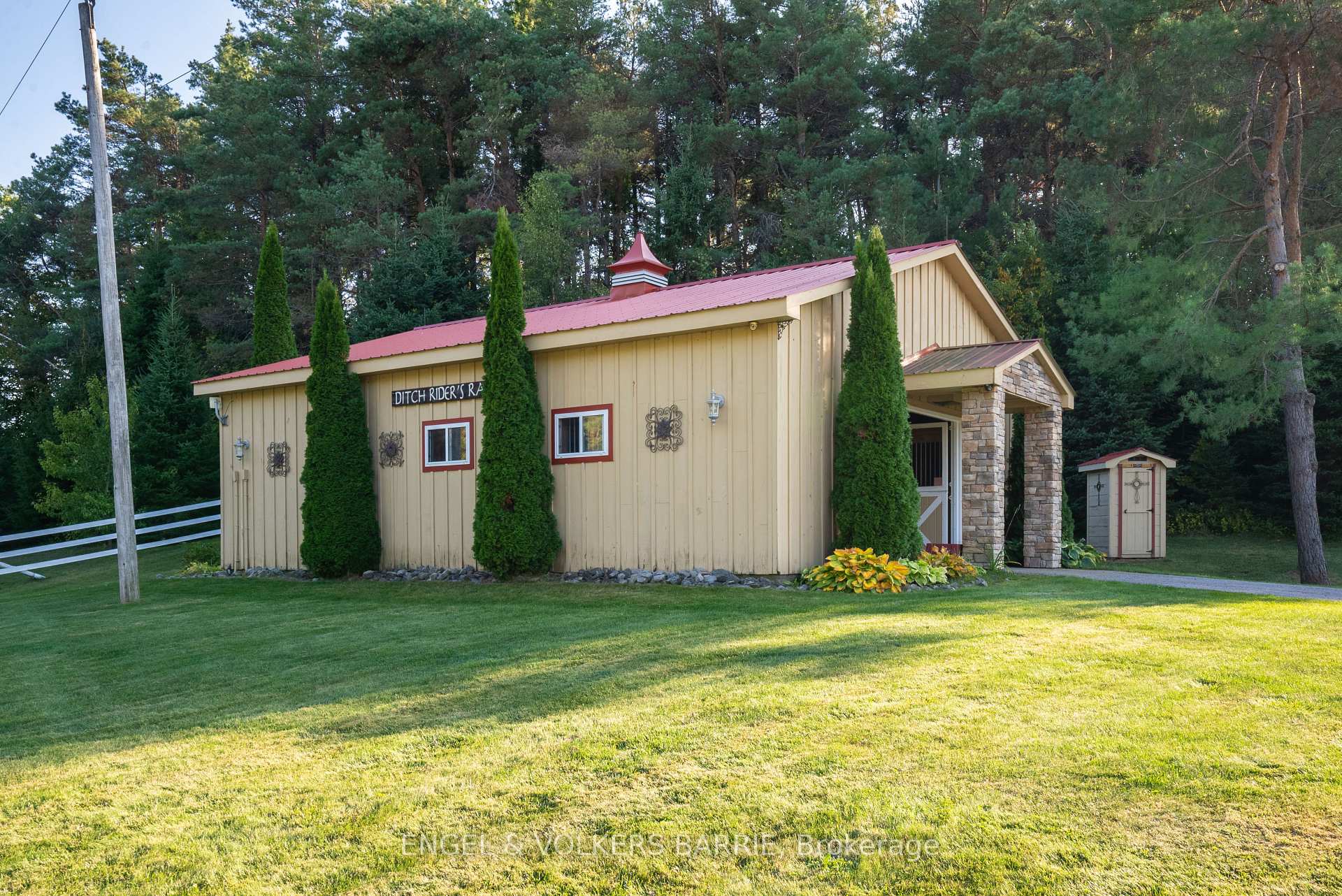 Photo 20 of 419 Goodwood Road, Uxbridge, Rural Uxbridge — HOMEH