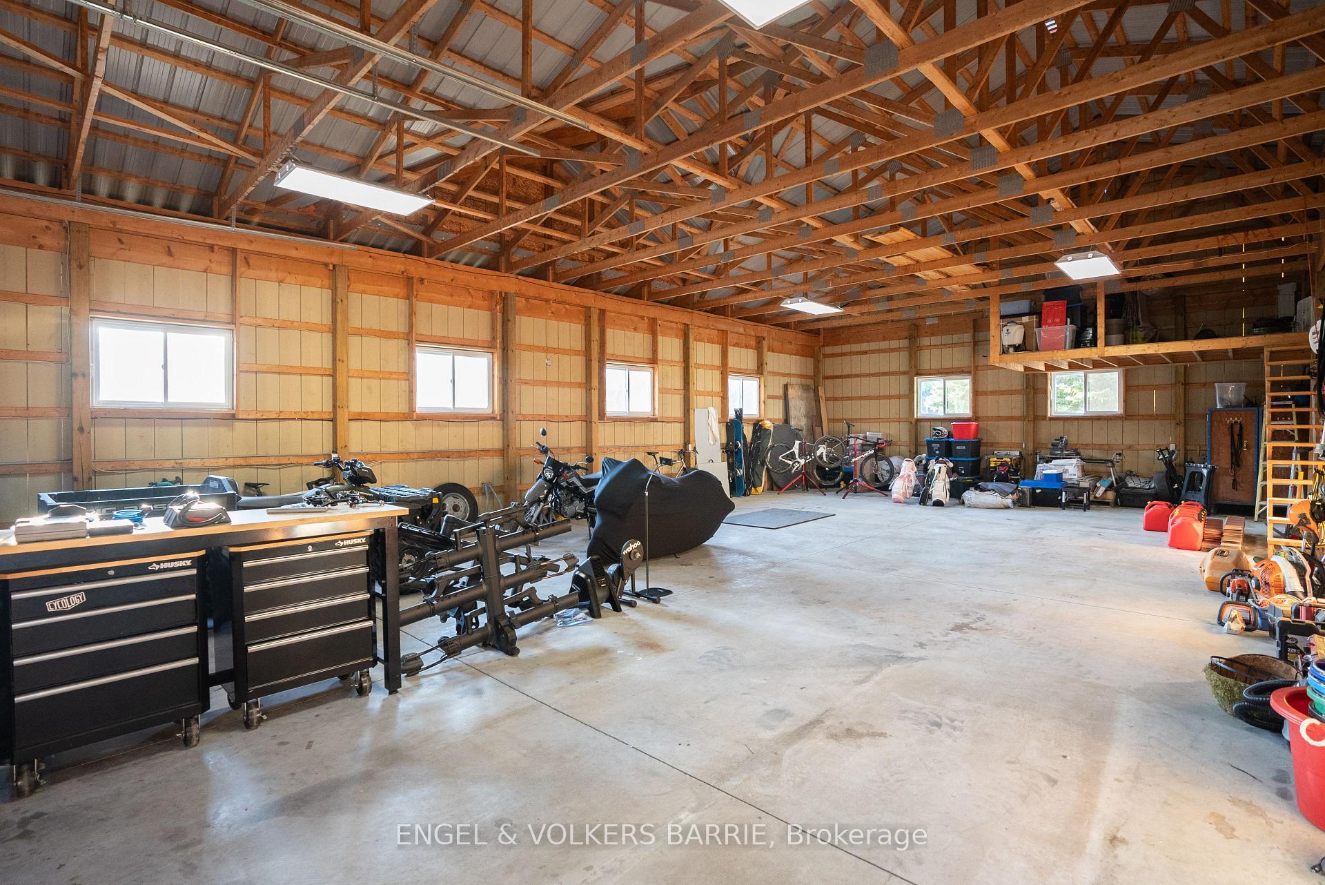 Photo 32 of 419 Goodwood Road, Uxbridge, Rural Uxbridge — HOMEH