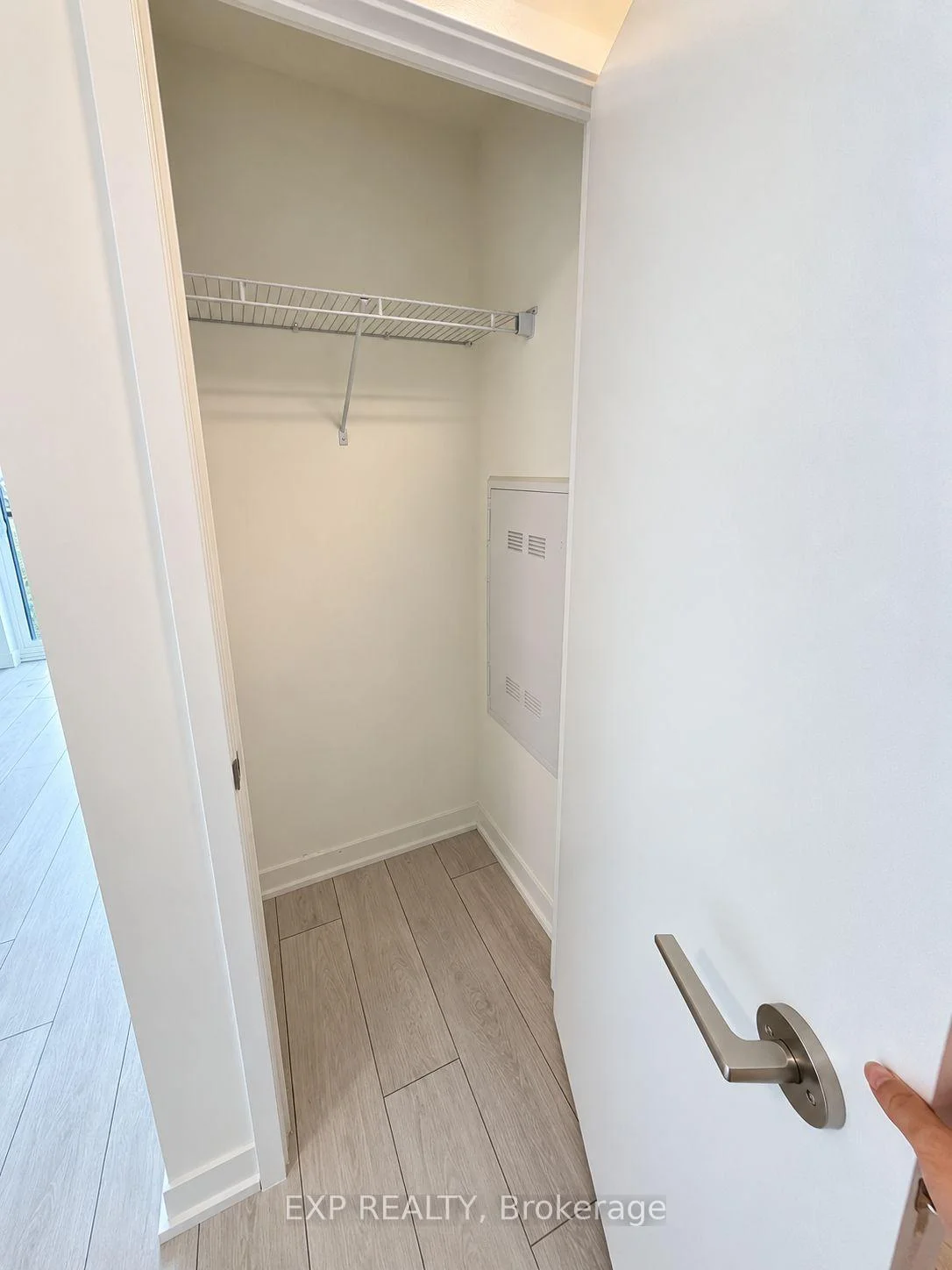 Photo 17 of Unit 5, 736 Kingston Road, Toronto, East End-Danforth — HOMEH