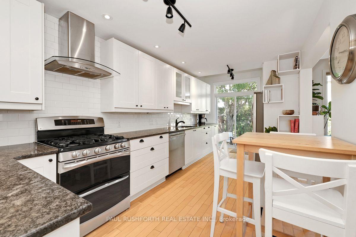 Photo 8 of 11 Avonhurst Avenue, Ottawa, Barrhaven - Longfields — HOMEH