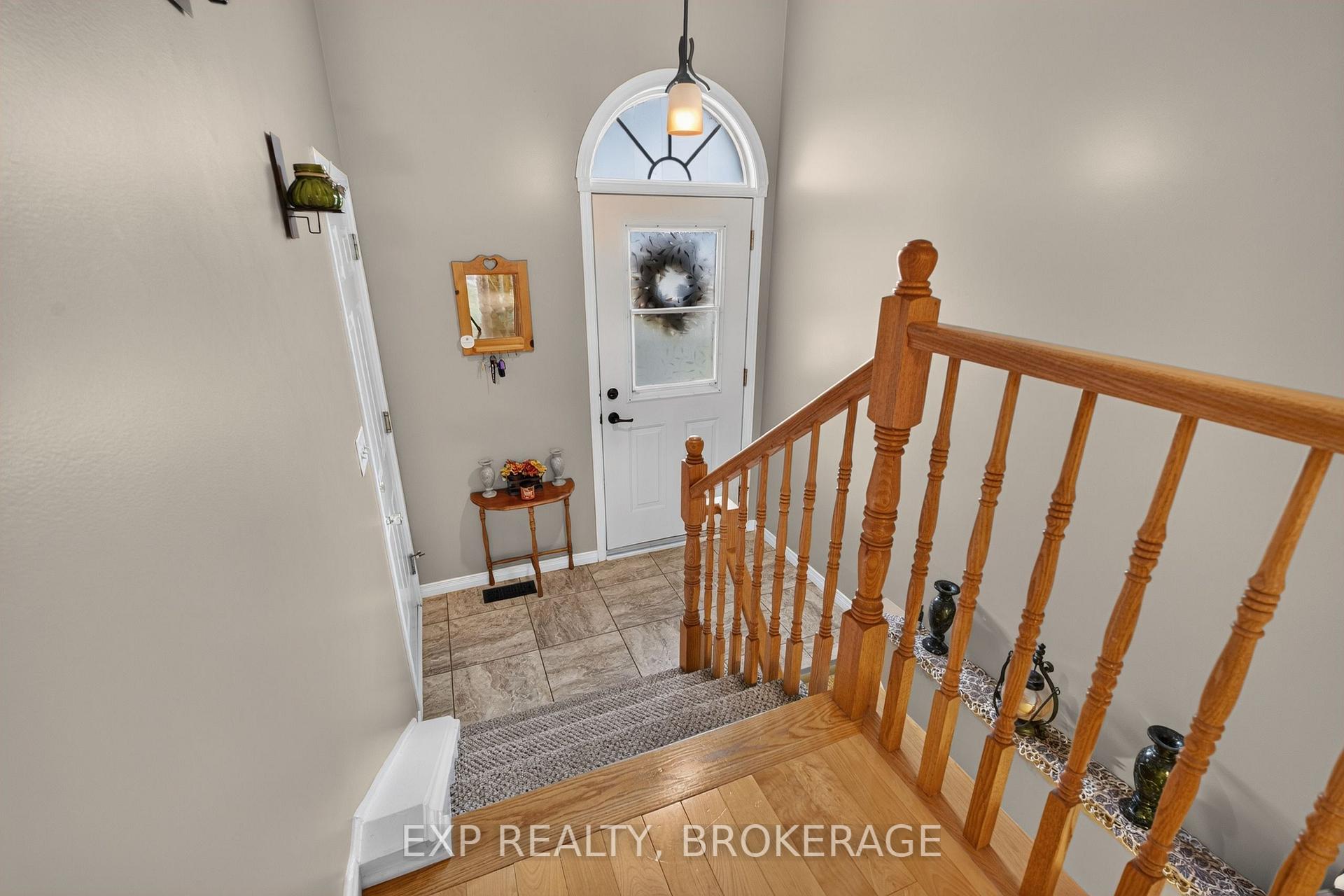 Photo 6 of 63 Speers Boulevard, Loyalist, Amherstview — HOMEH