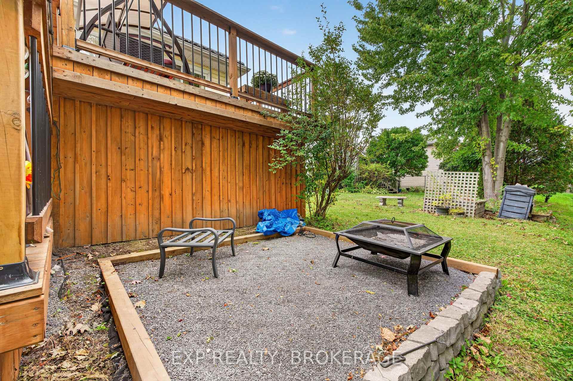 Photo 39 of 63 Speers Boulevard, Loyalist, Amherstview — HOMEH