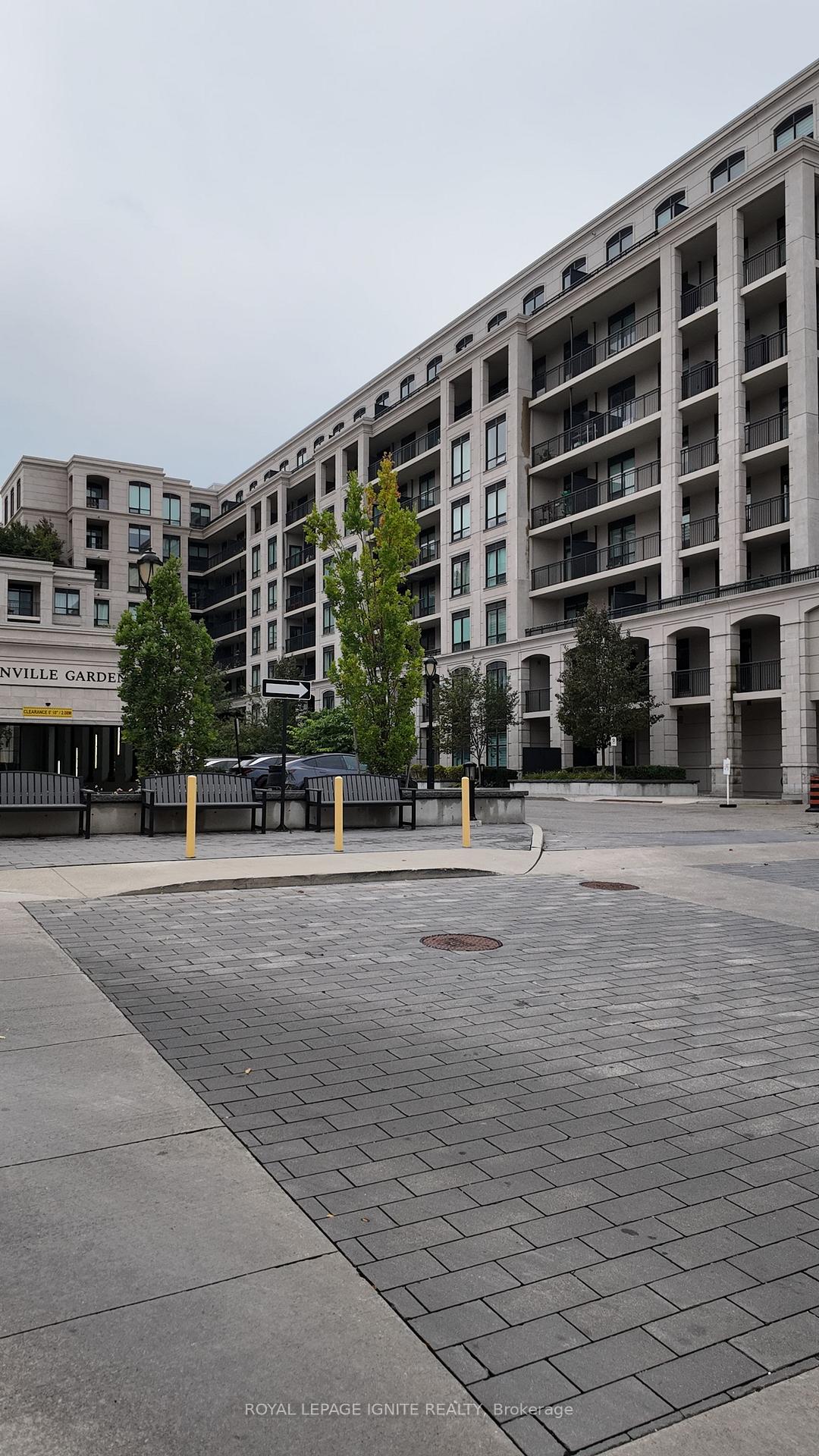 Photo 4 of Unit 728W, 268 Buchanan Drive, Markham, Unionville — HOMEH