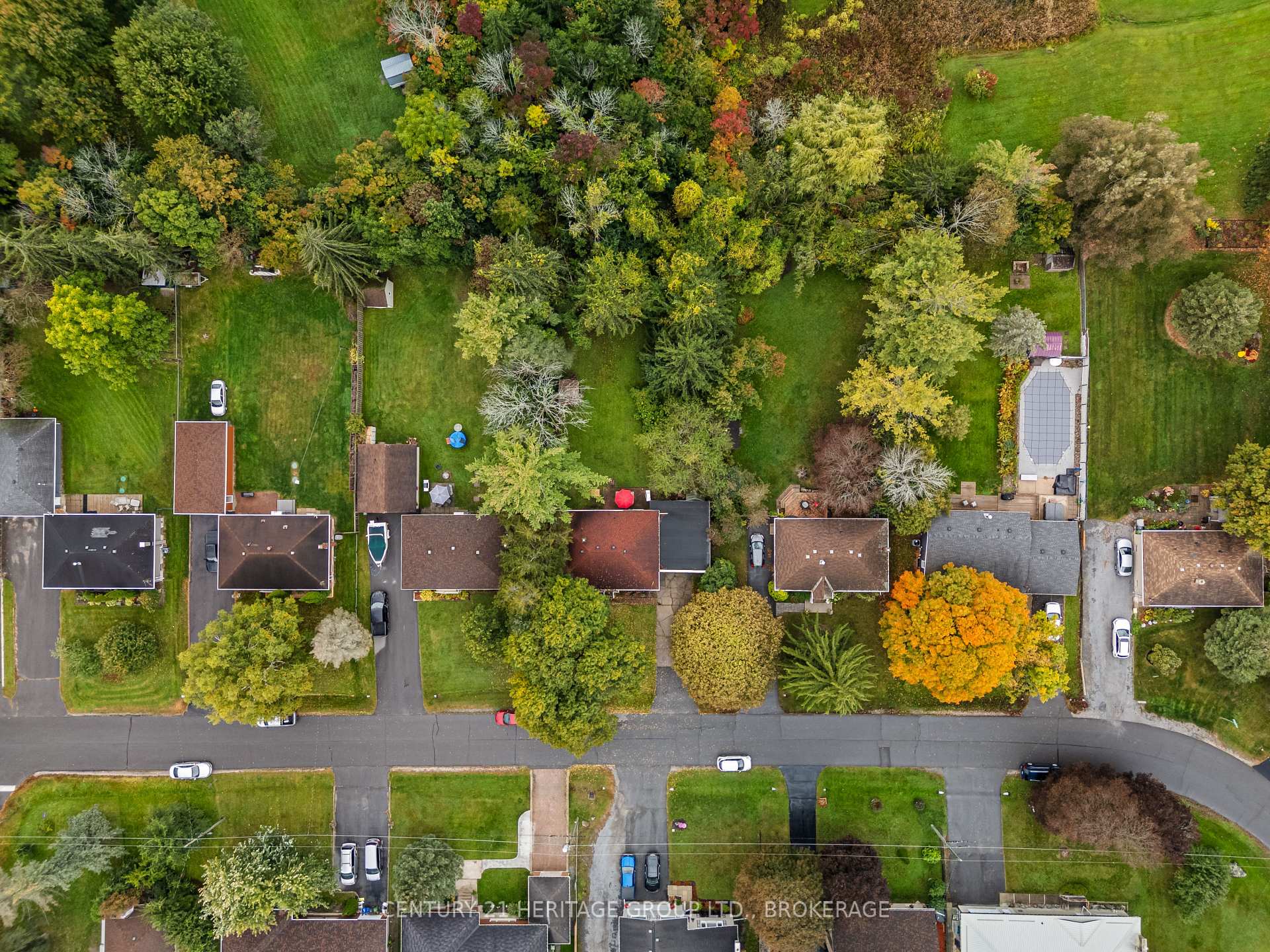 Photo 7 of 413 Maple Ridge Drive, Kingston, South of Taylor-Kidd Blvd — HOMEH
