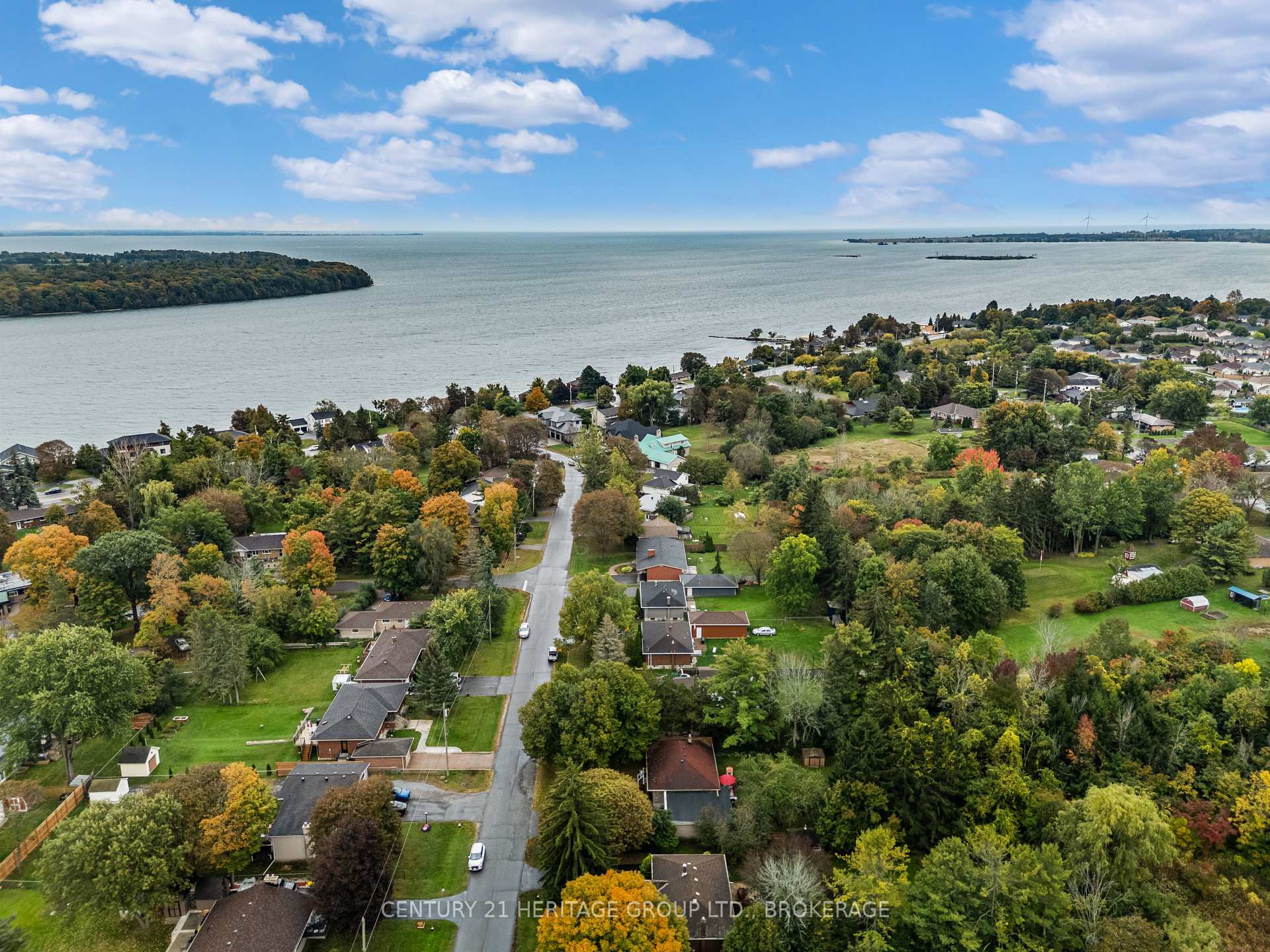 Photo 9 of 413 Maple Ridge Drive, Kingston, South of Taylor-Kidd Blvd — HOMEH
