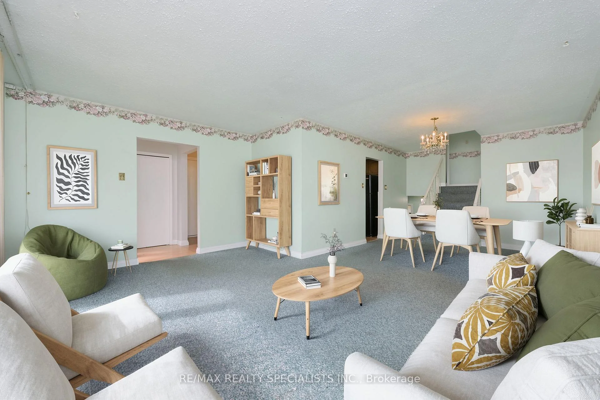 Photo 24 of 38 Algonquin Boulevard, Brampton, Avondale — HOMEH