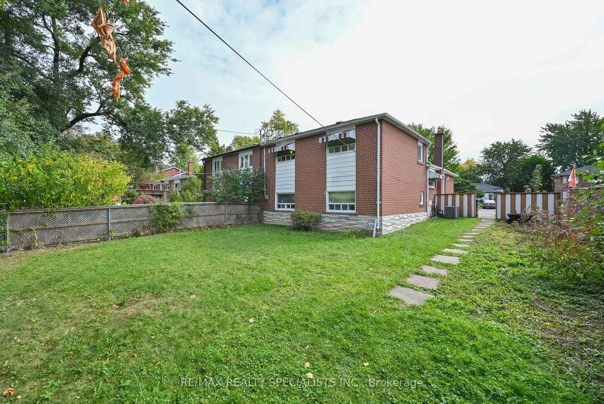 Photo 50 of 38 Algonquin Boulevard, Brampton, Avondale — HOMEH