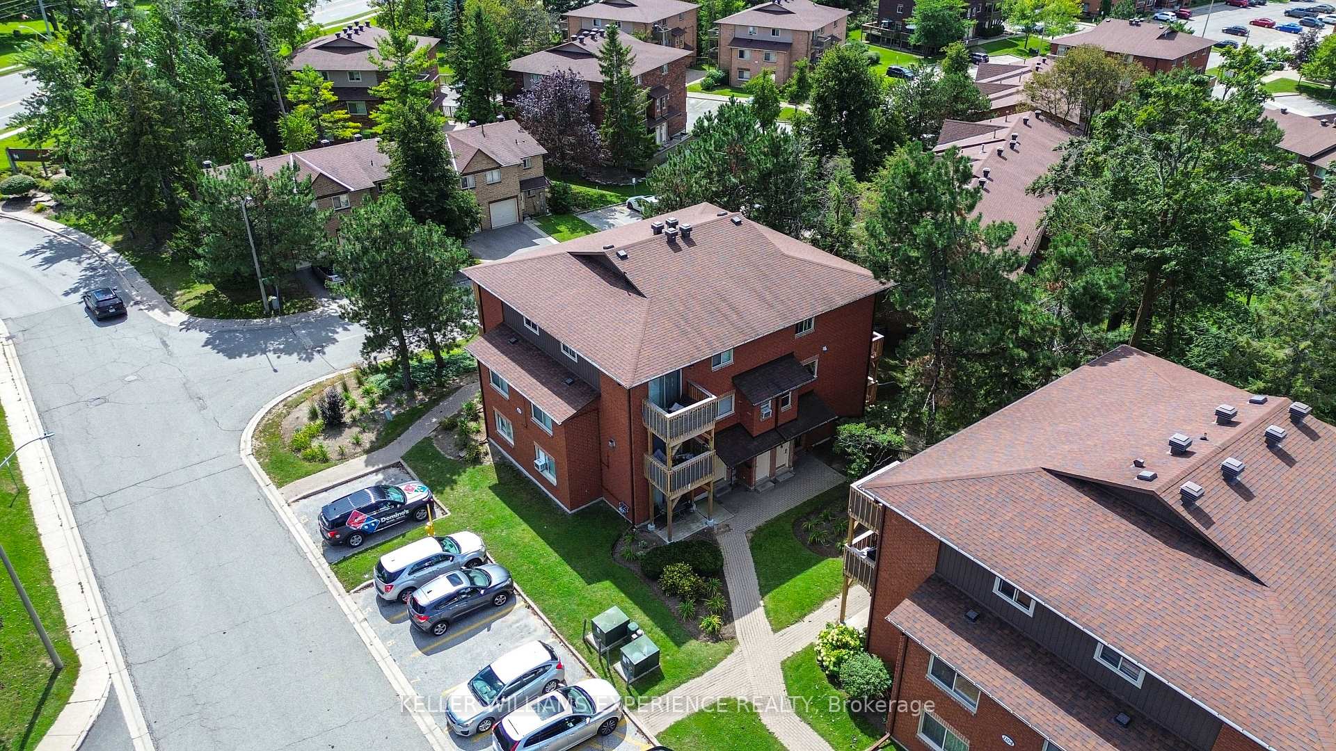 Photo 18 of Unit 7, 1102 Loggers Run, Barrie, Ardagh — HOMEH