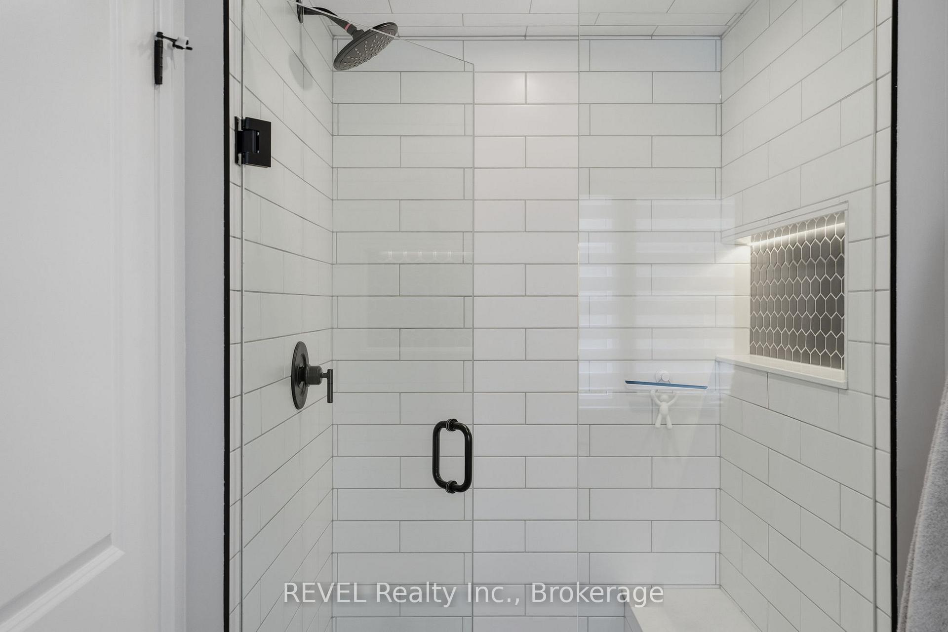 Photo 21 of 11 Lymburner Street, Pelham, Fonthill — HOMEH