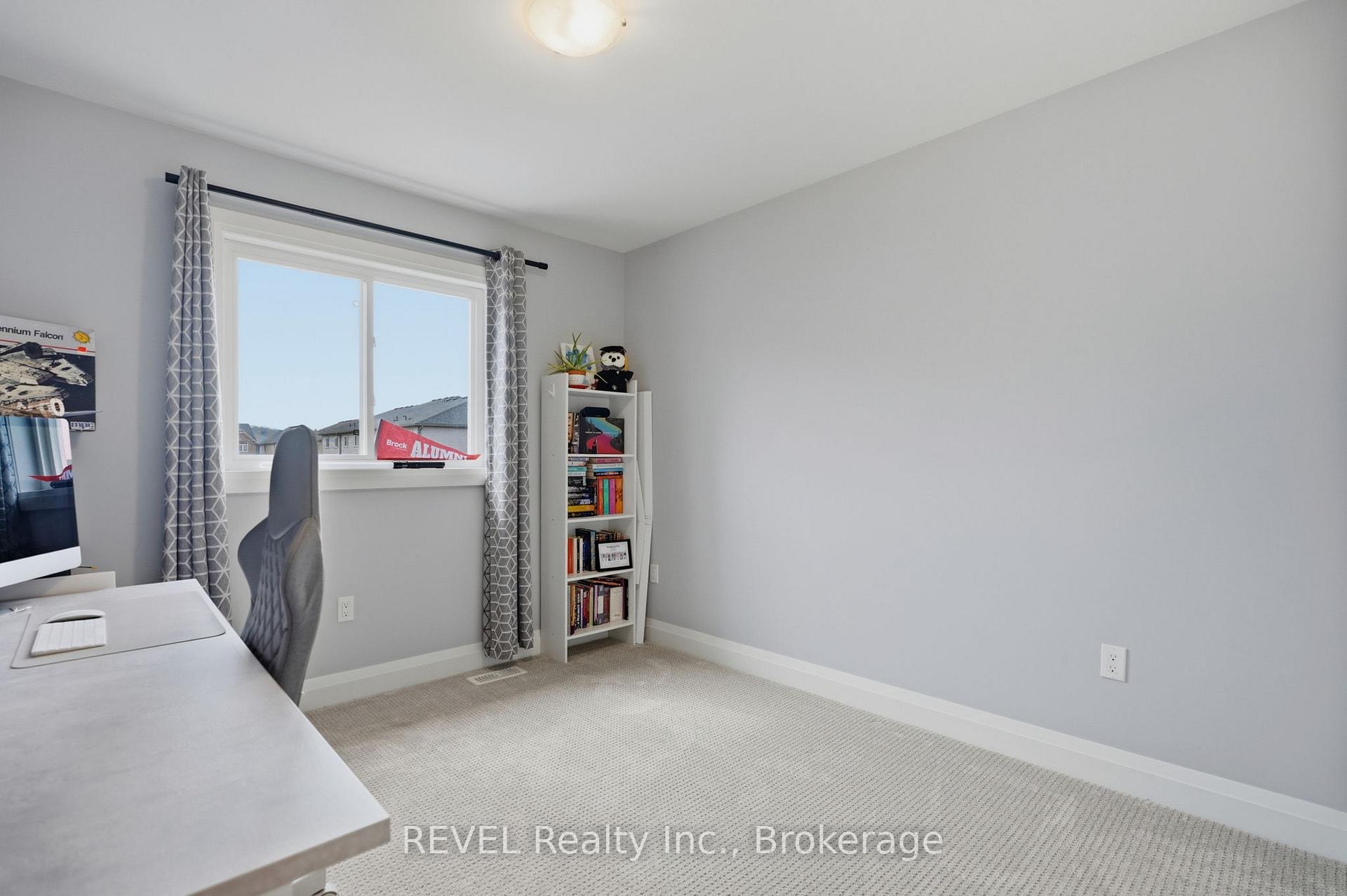 Photo 26 of 11 Lymburner Street, Pelham, Fonthill — HOMEH