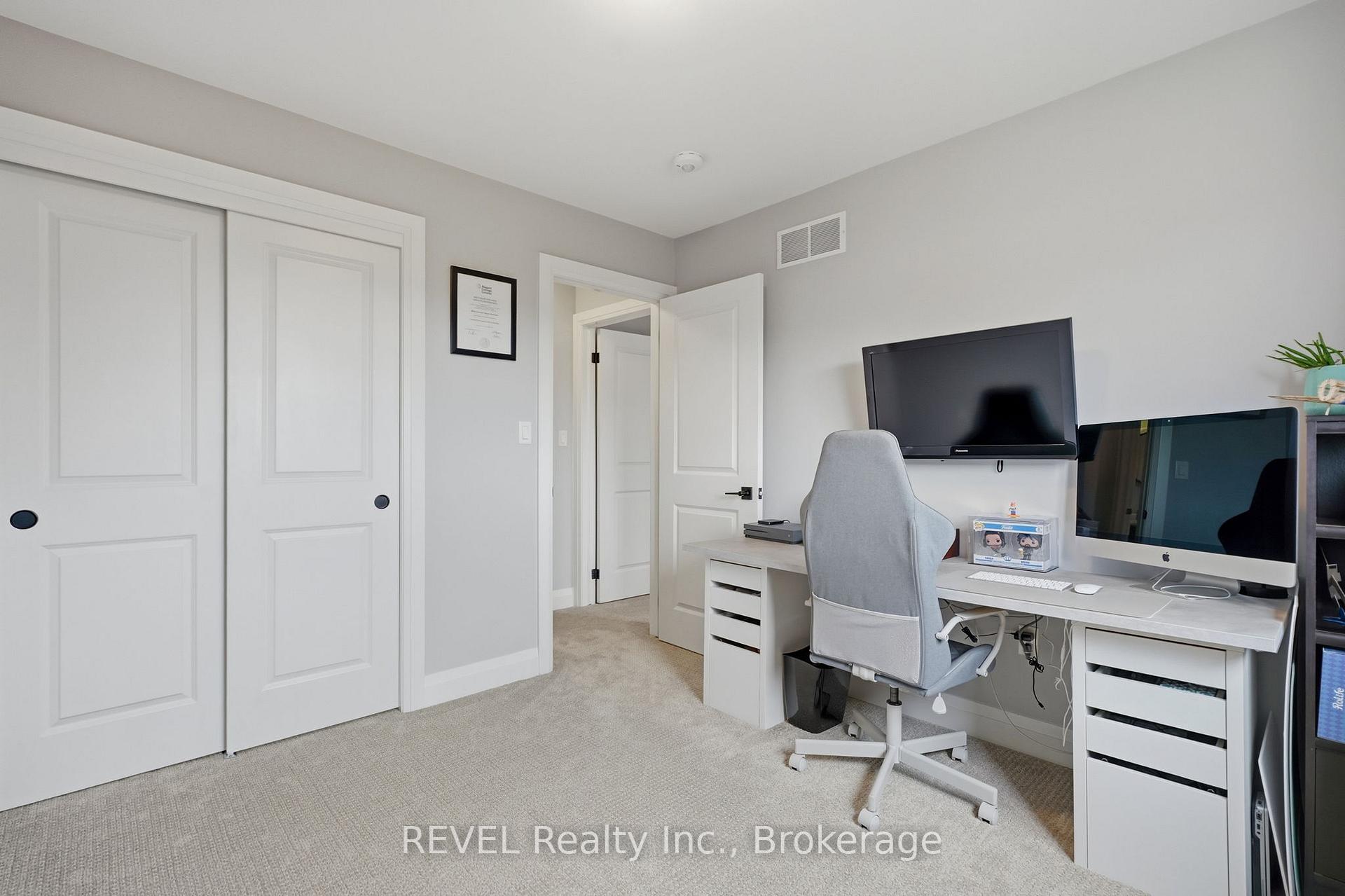 Photo 27 of 11 Lymburner Street, Pelham, Fonthill — HOMEH