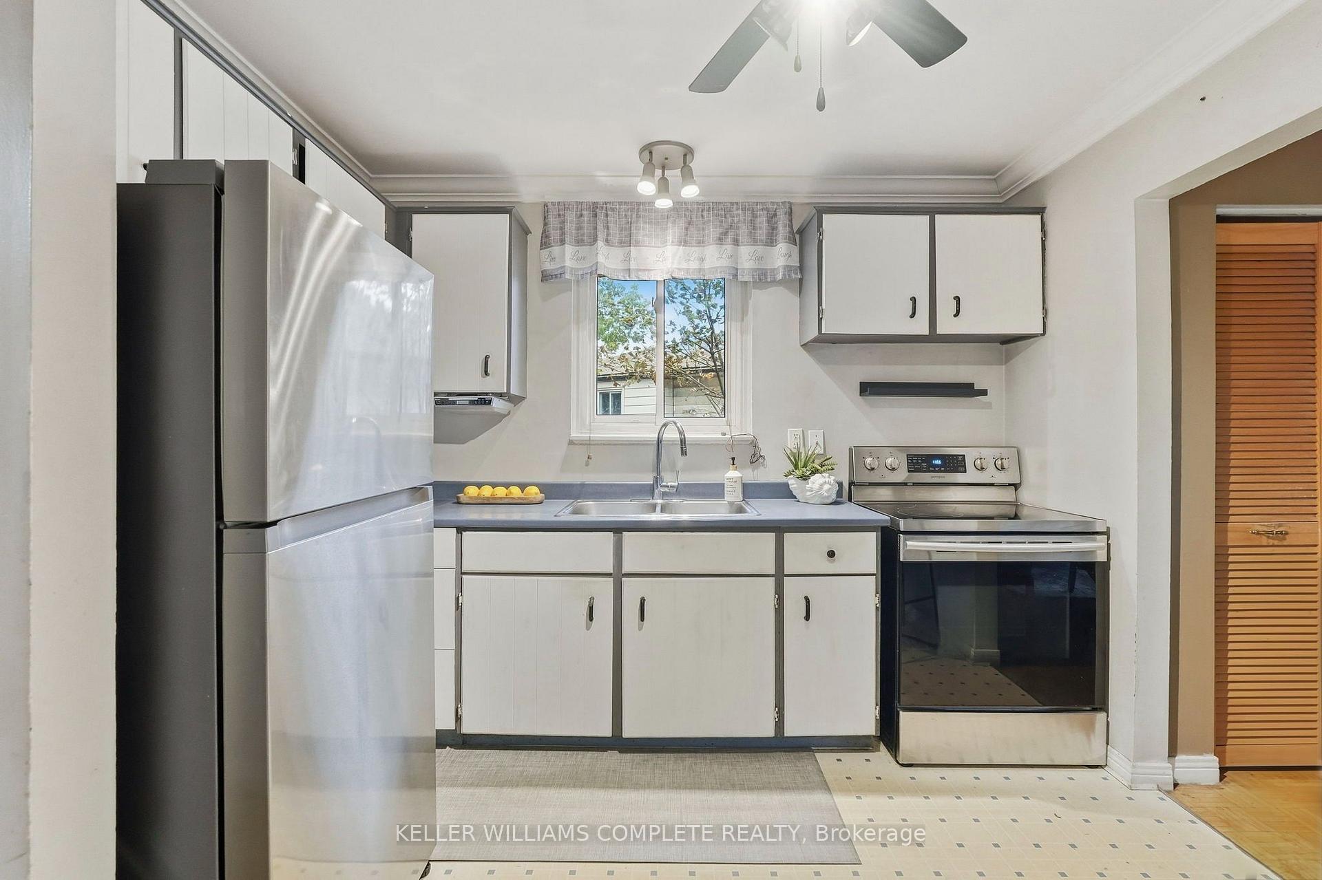 Photo 7 of 228 Golden Orchard Drive, Hamilton, Gourley — HOMEH