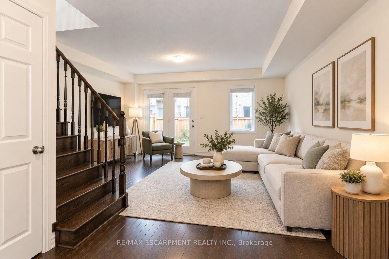 Photo 7 of 3930 Tufgar Crescent, Burlington, Alton — HOMEH