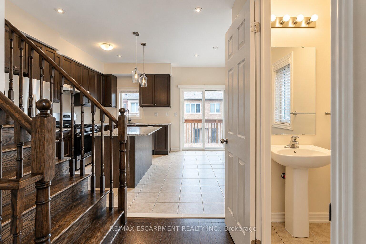 Photo 20 of 3930 Tufgar Crescent, Burlington, Alton — HOMEH