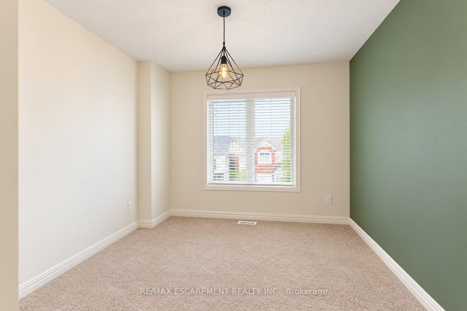 Photo 24 of 3930 Tufgar Crescent, Burlington, Alton — HOMEH