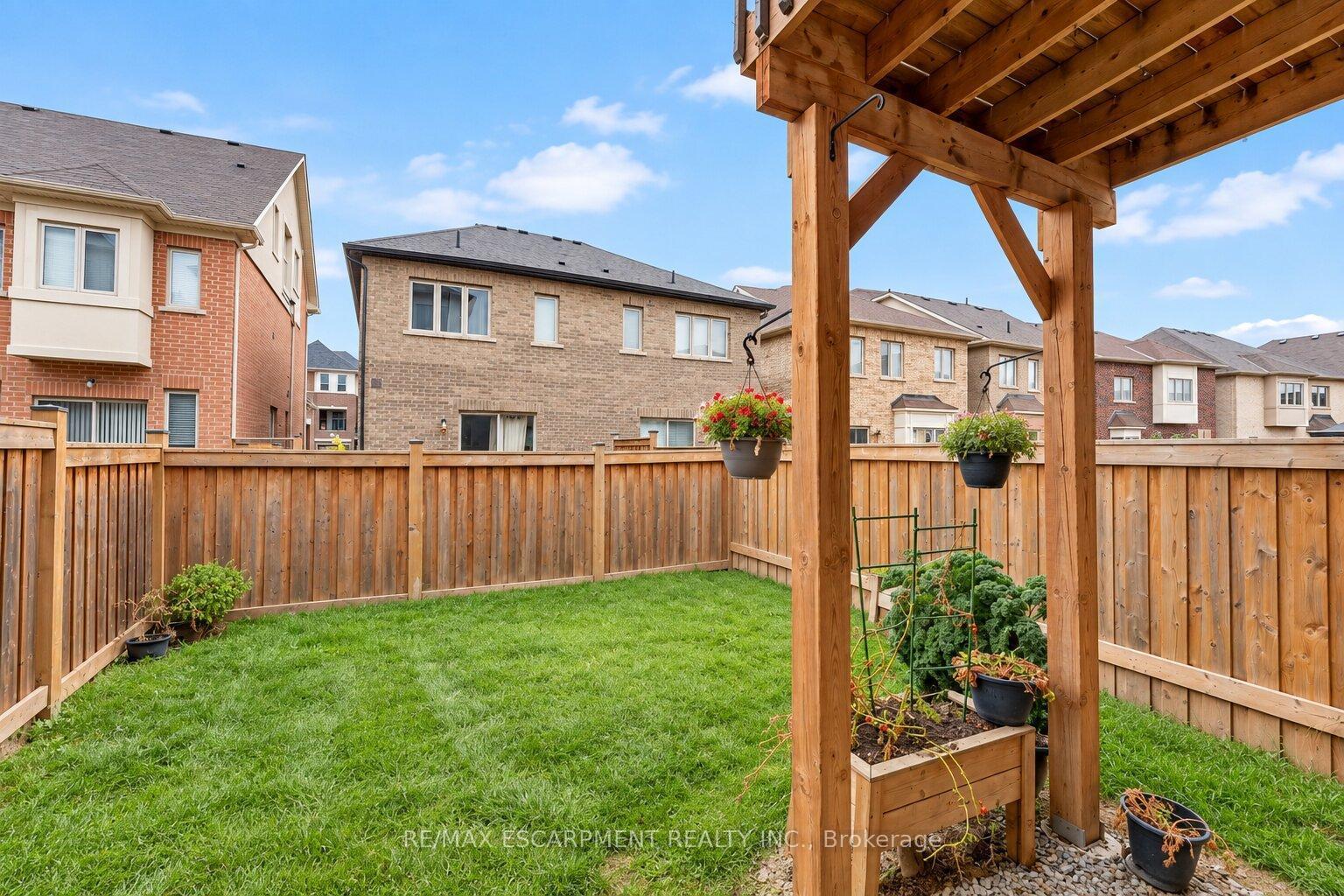 Photo 39 of 3930 Tufgar Crescent, Burlington, Alton — HOMEH