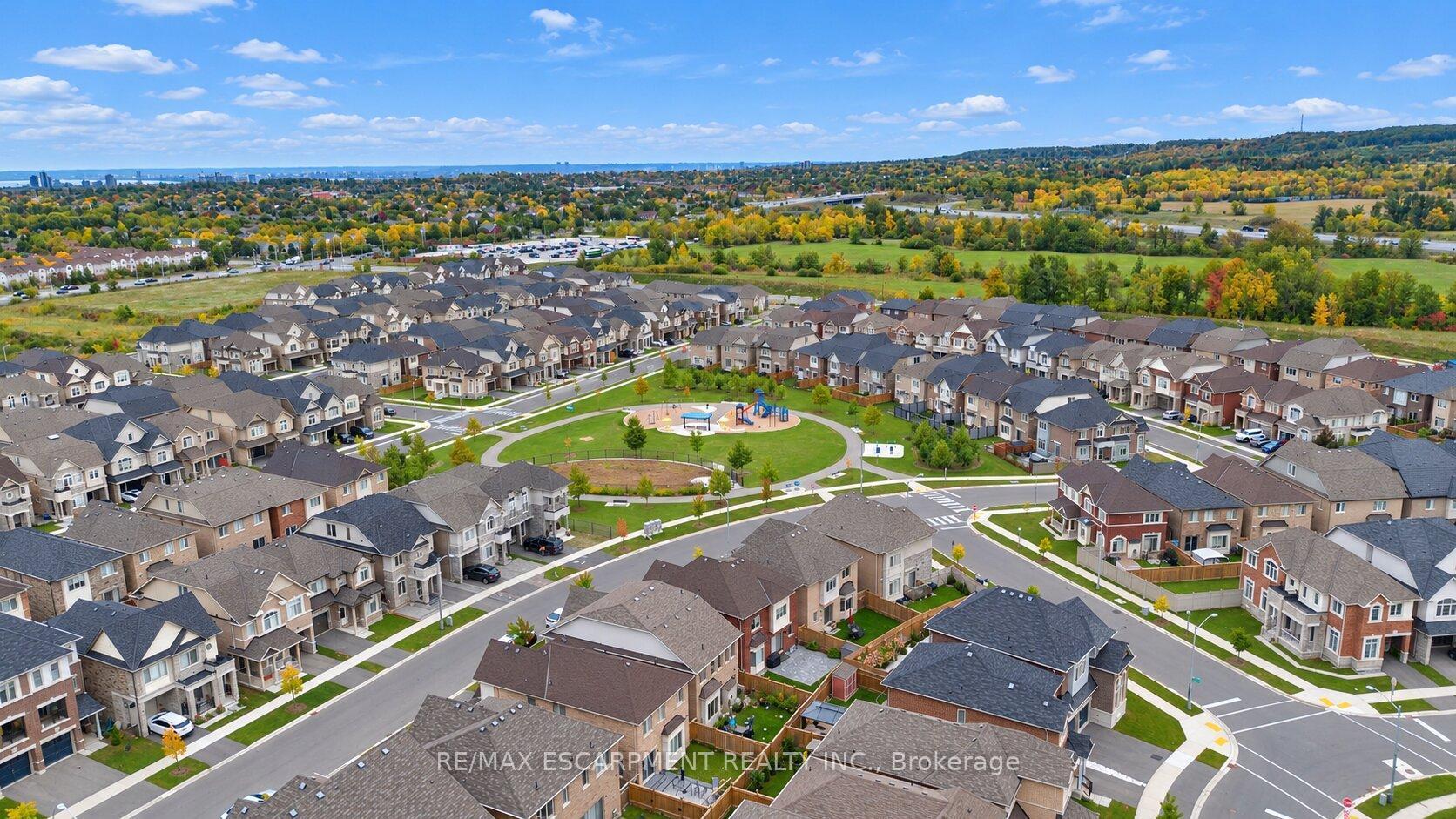 Photo 41 of 3930 Tufgar Crescent, Burlington, Alton — HOMEH
