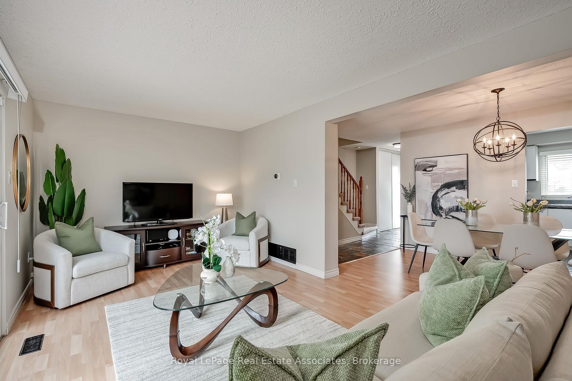 Photo 9 of Unit 42, 2779 Gananoque Drive, Mississauga, Meadowvale — HOMEH