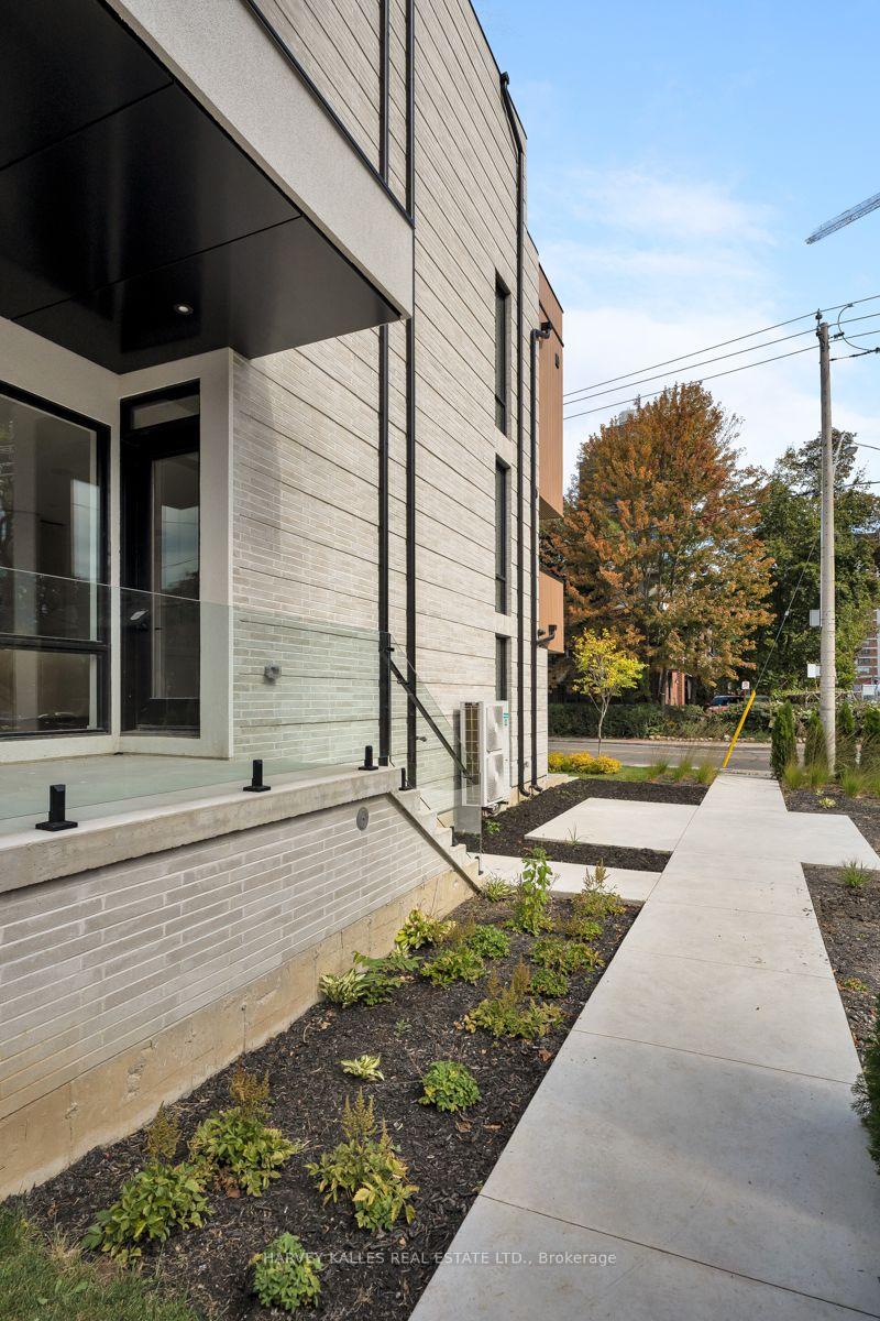 Photo 18 of 530 Duplex Avenue, Toronto, Yonge-Eglinton — HOMEH