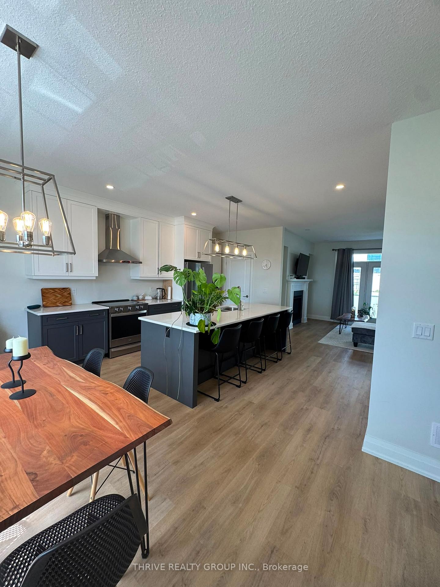 Photo 11 of 2305 Callingham Drive N, London, North R — HOMEH