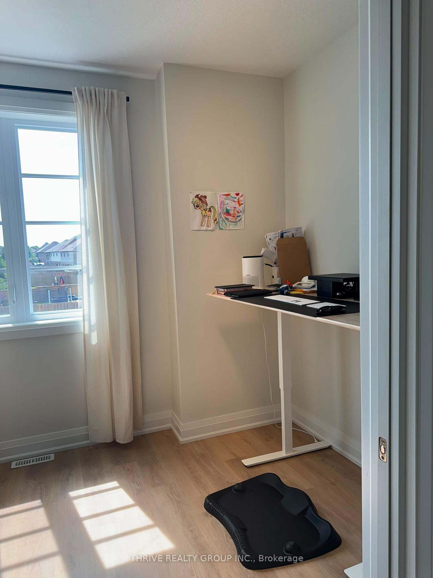 Photo 16 of 2305 Callingham Drive N, London, North R — HOMEH