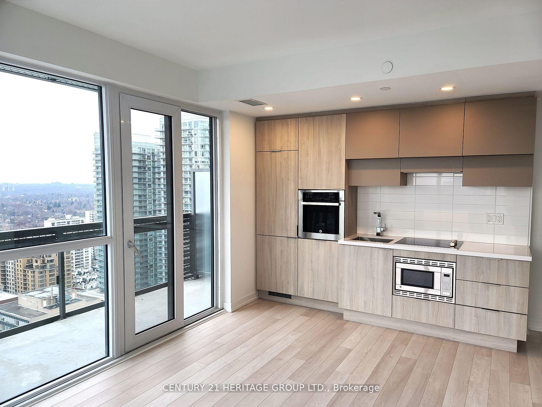 Photo 6 of Unit 3609, 39 Roehampton Avenue, Toronto, Mount Pleasant West — HOMEH