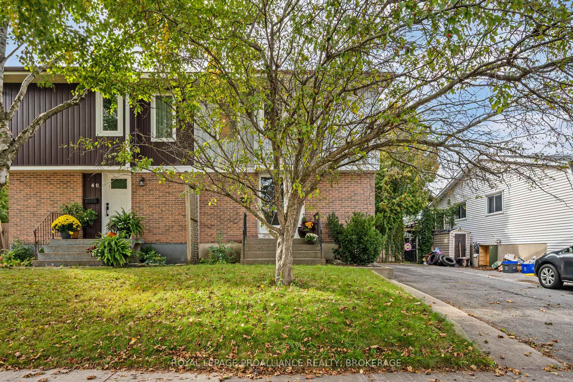 Photo 2 of 42 Wycliffe Crescent, Kingston, East of Sir John A. Blvd — HOMEH