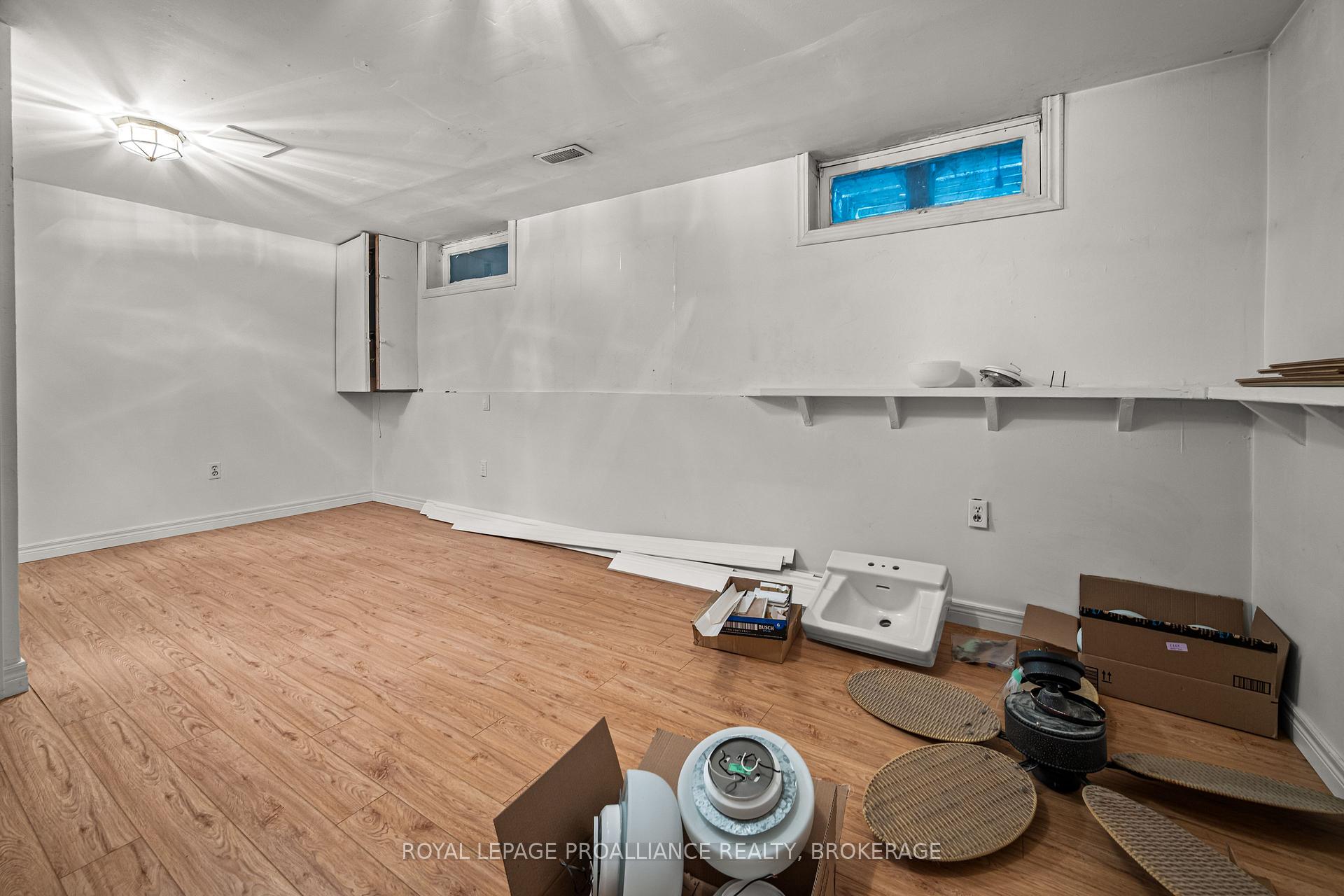 Photo 27 of 42 Wycliffe Crescent, Kingston, East of Sir John A. Blvd — HOMEH