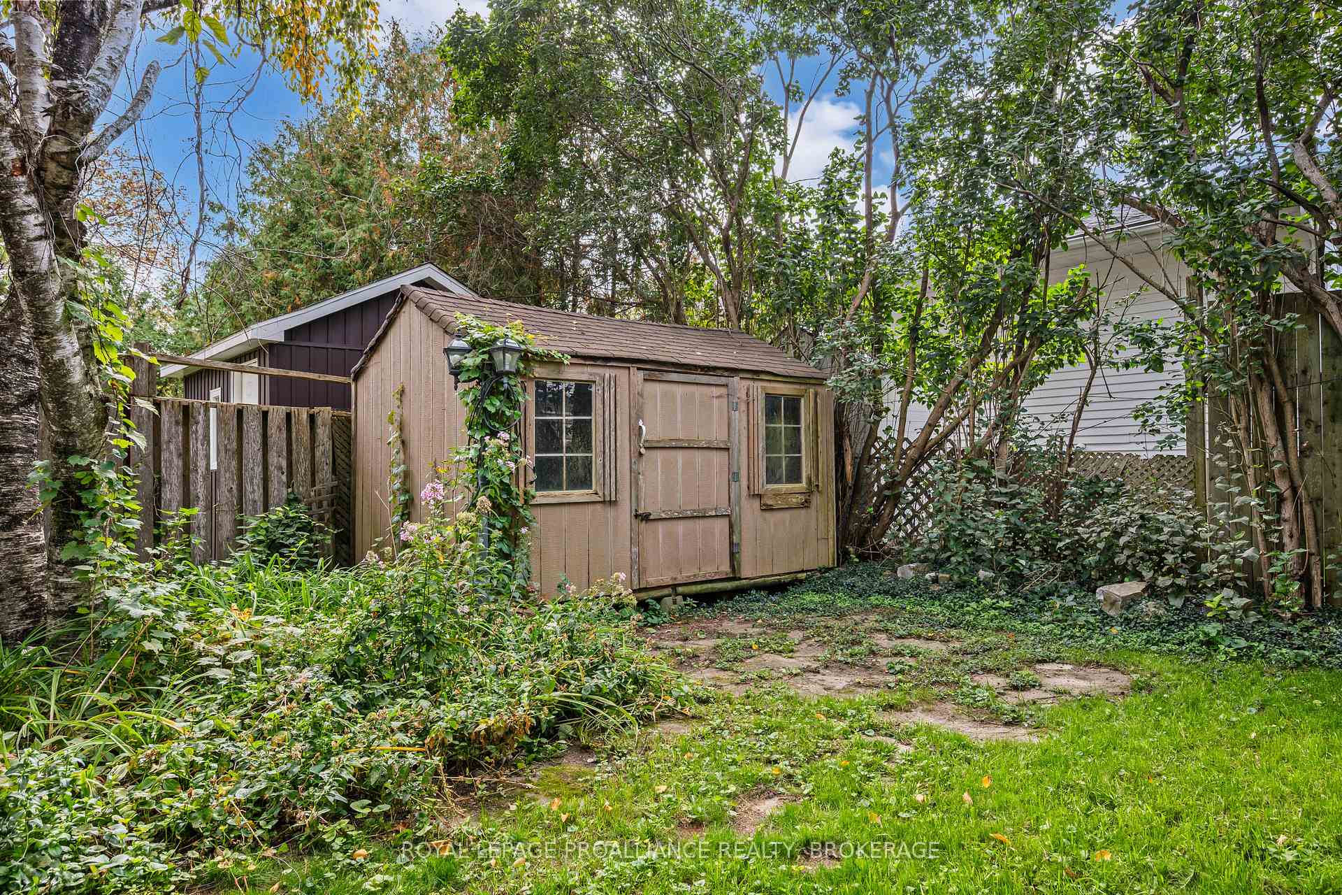 Photo 33 of 42 Wycliffe Crescent, Kingston, East of Sir John A. Blvd — HOMEH