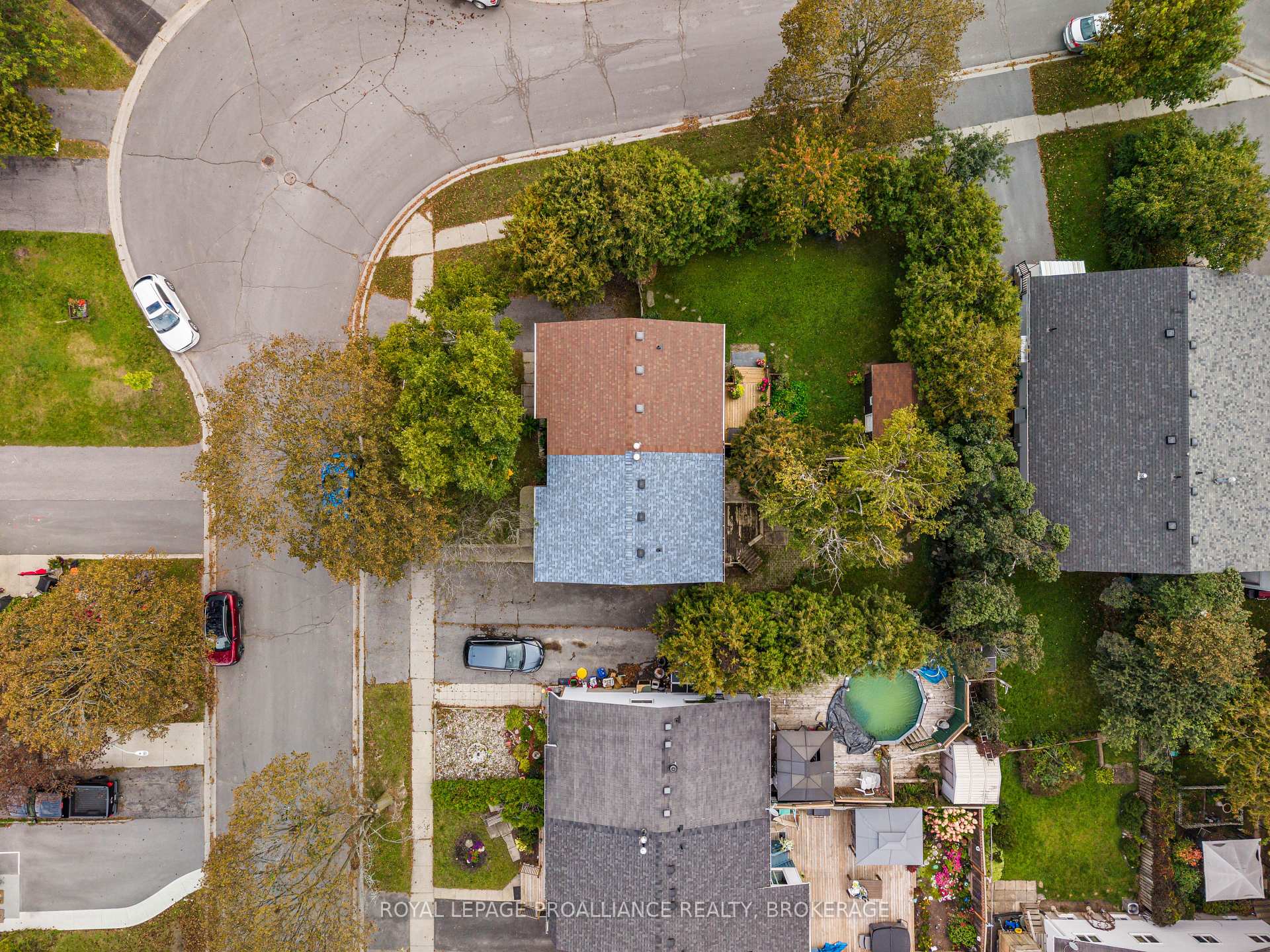 Photo 35 of 42 Wycliffe Crescent, Kingston, East of Sir John A. Blvd — HOMEH