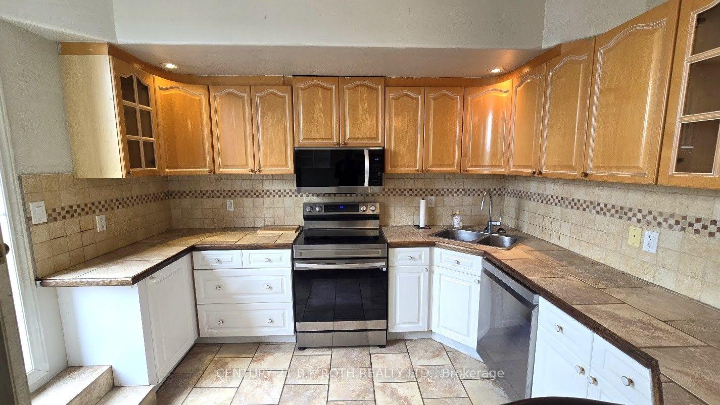 Photo 4 of Unit 1, 41 Dunlop Street E, Barrie, City Centre — HOMEH