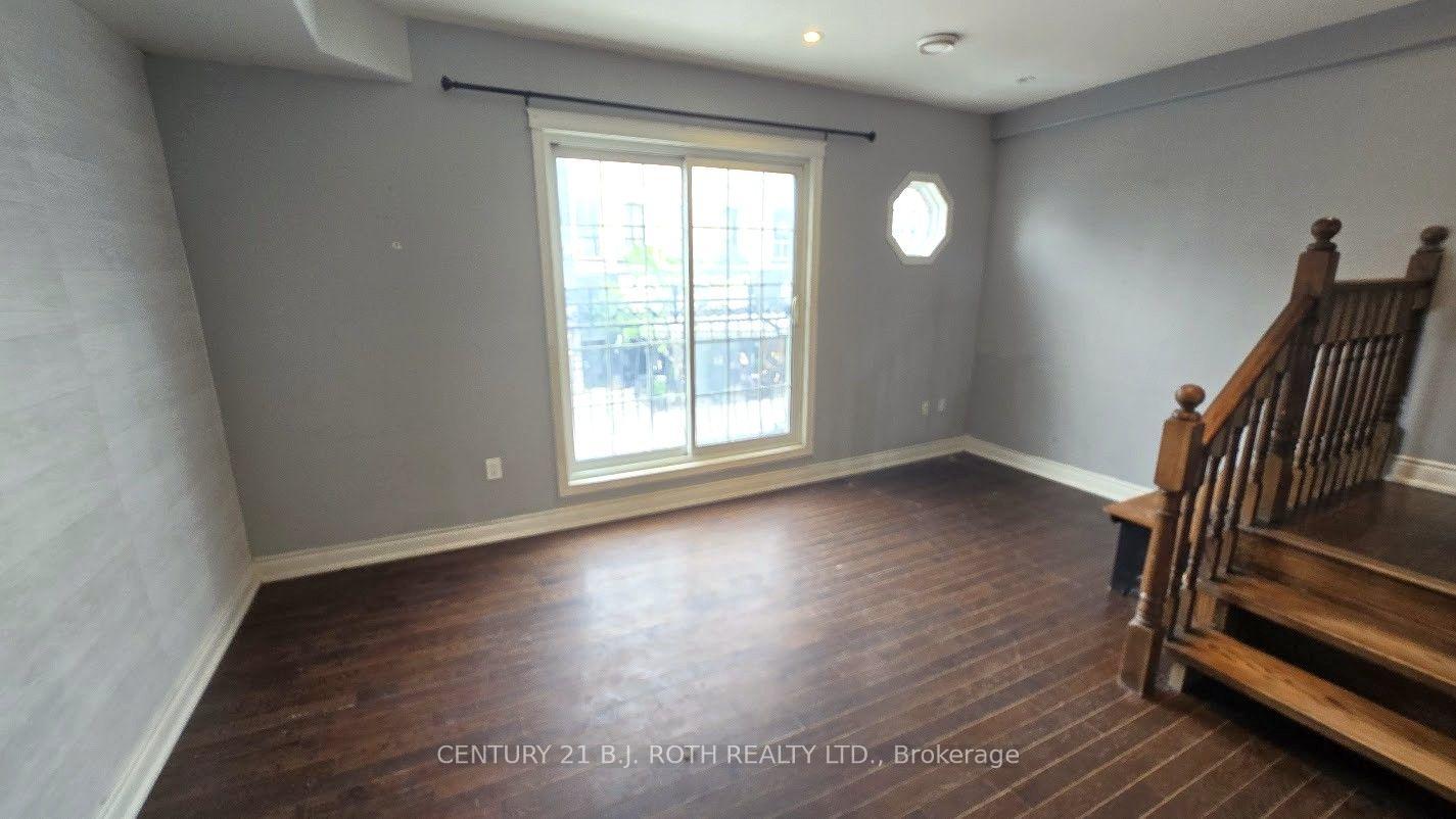 Photo 11 of Unit 1, 41 Dunlop Street E, Barrie, City Centre — HOMEH