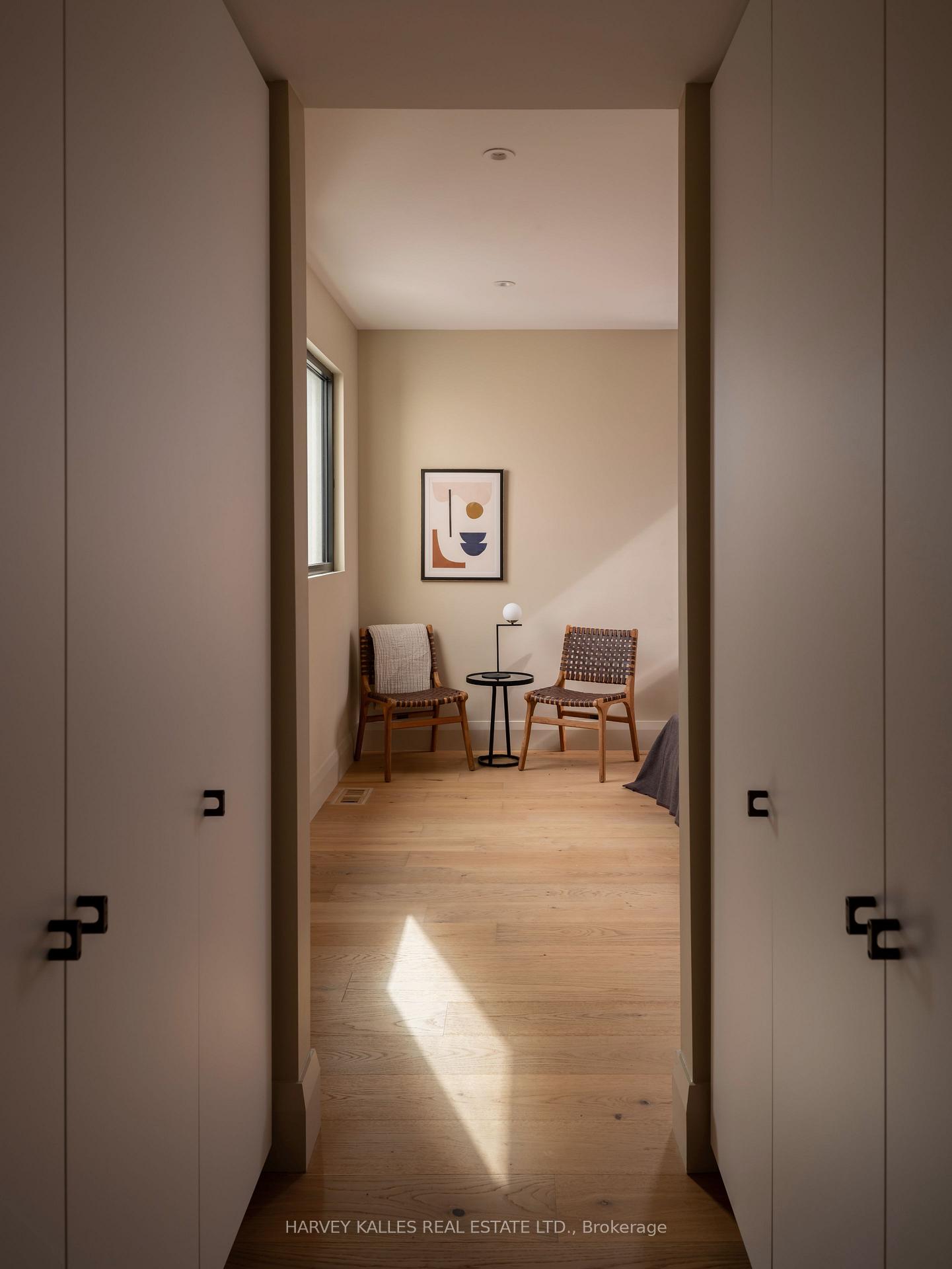 Photo 15 of Unit B, 157 Hallam Avenue, Toronto, Dovercourt-Wallace Emerson-Junction — HOMEH