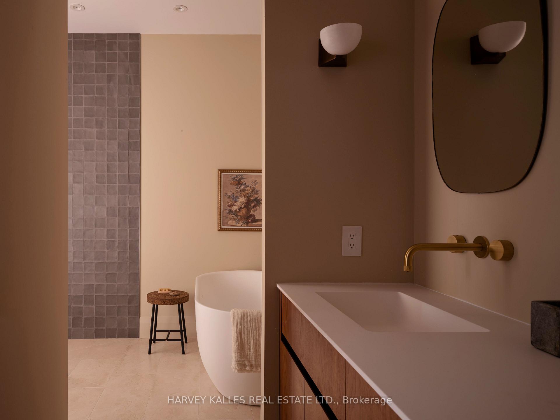 Photo 19 of Unit B, 157 Hallam Avenue, Toronto, Dovercourt-Wallace Emerson-Junction — HOMEH