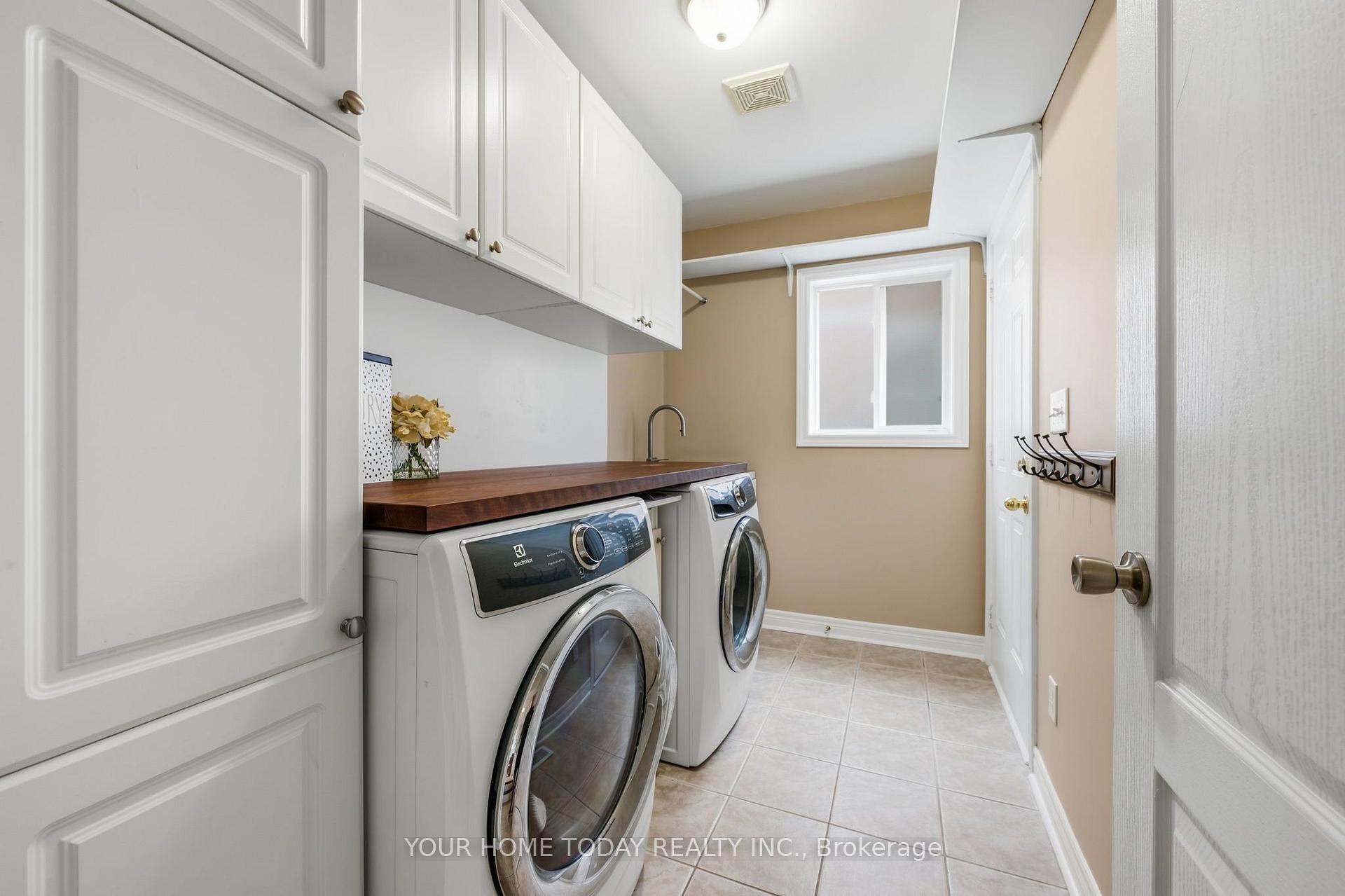 Photo 19 of 171 Miller Drive, Halton Hills, Georgetown — HOMEH