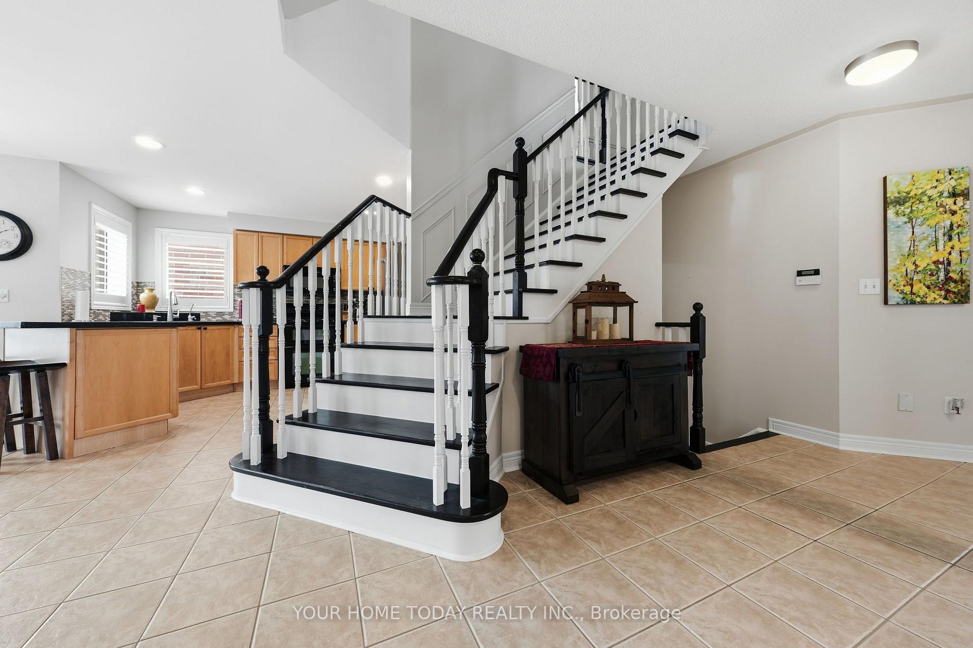 Photo 21 of 171 Miller Drive, Halton Hills, Georgetown — HOMEH