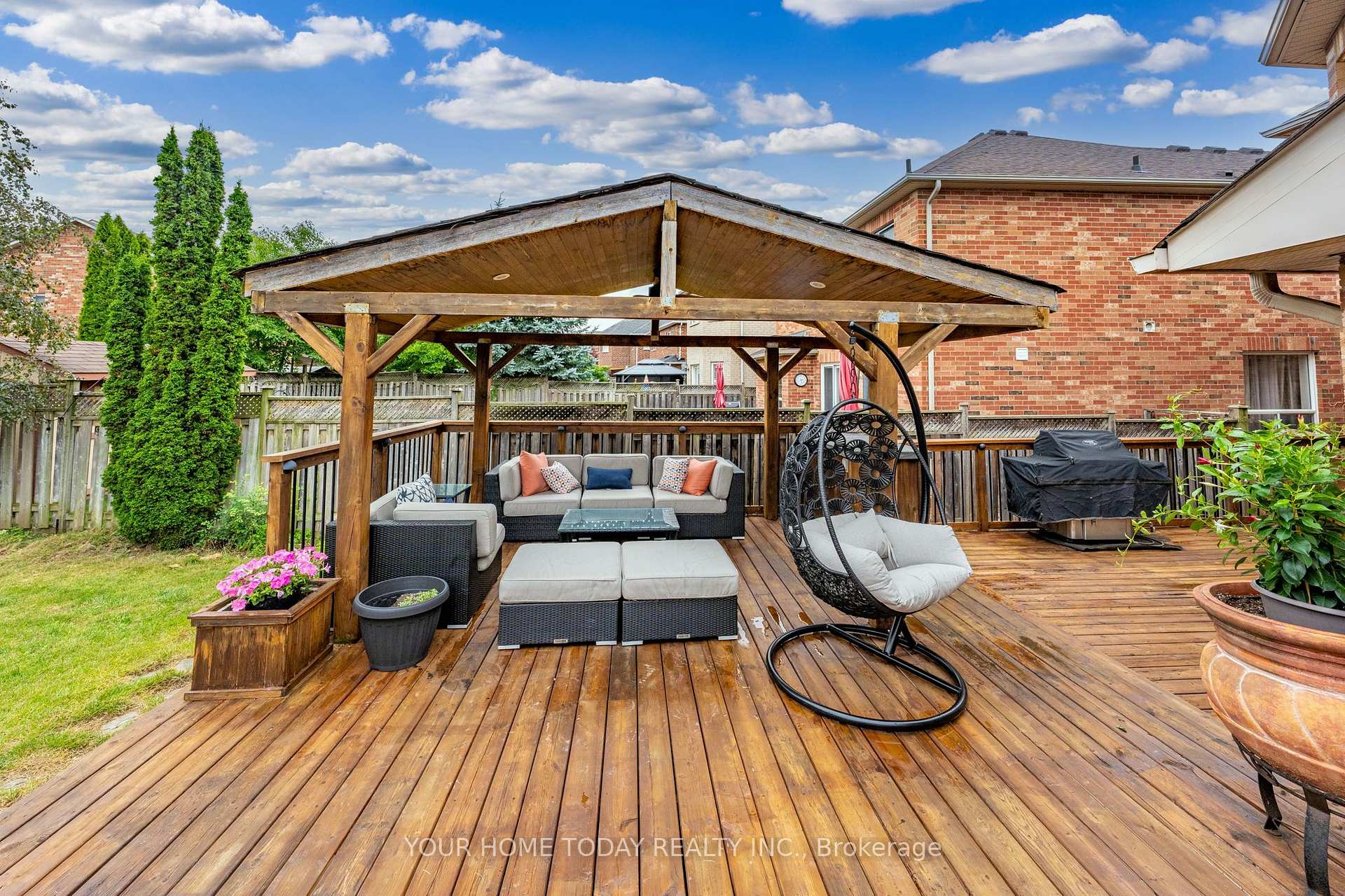Photo 44 of 171 Miller Drive, Halton Hills, Georgetown — HOMEH