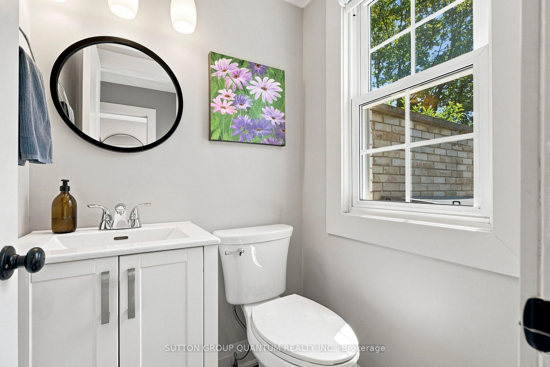 Photo 13 of Unit 531, 531 Arlington Boulevard, Burlington, Roseland — HOMEH