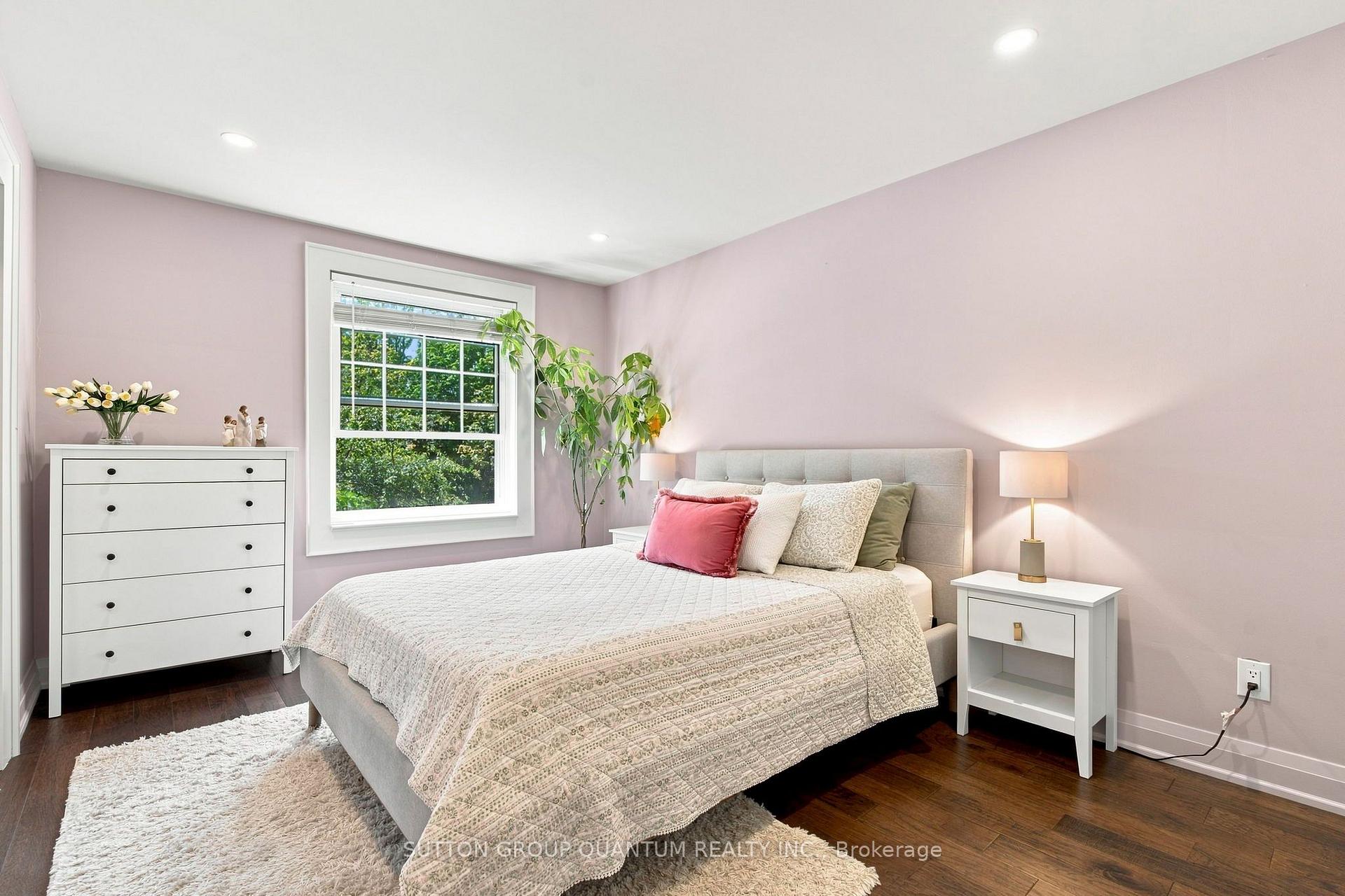 Photo 16 of Unit 531, 531 Arlington Boulevard, Burlington, Roseland — HOMEH