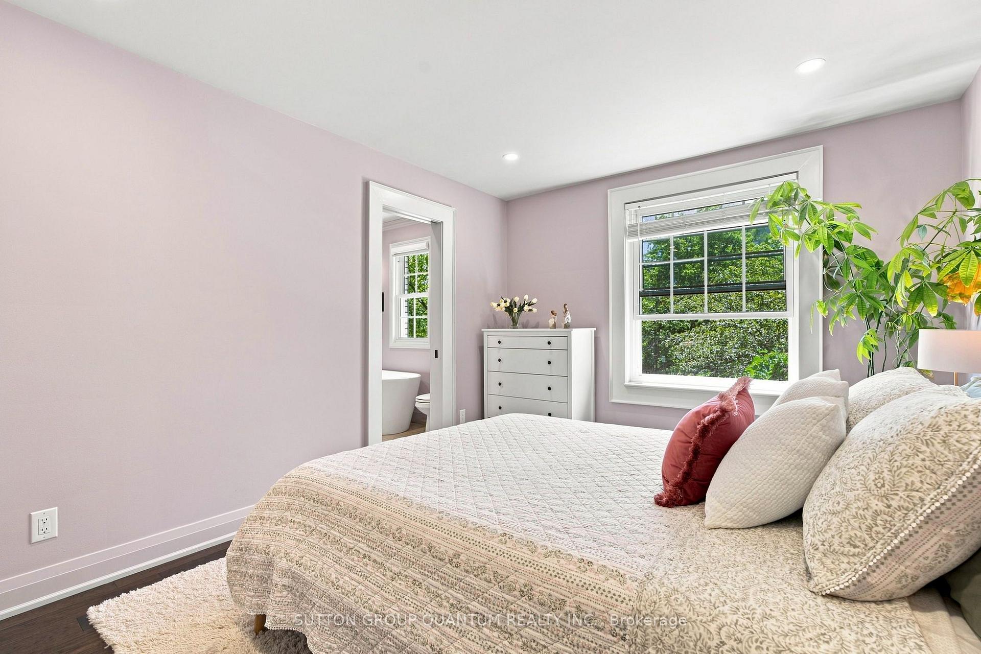 Photo 17 of Unit 531, 531 Arlington Boulevard, Burlington, Roseland — HOMEH
