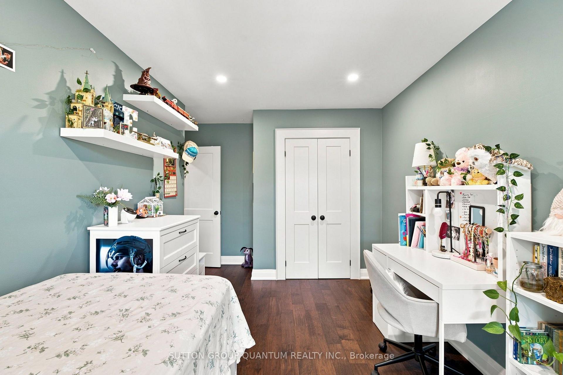 Photo 22 of Unit 531, 531 Arlington Boulevard, Burlington, Roseland — HOMEH