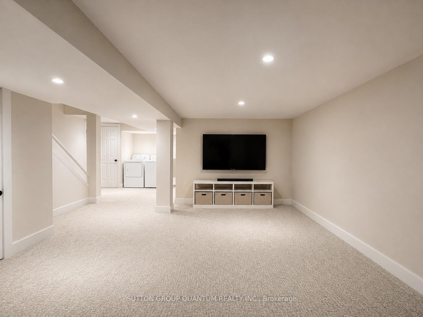 Photo 26 of Unit 531, 531 Arlington Boulevard, Burlington, Roseland — HOMEH