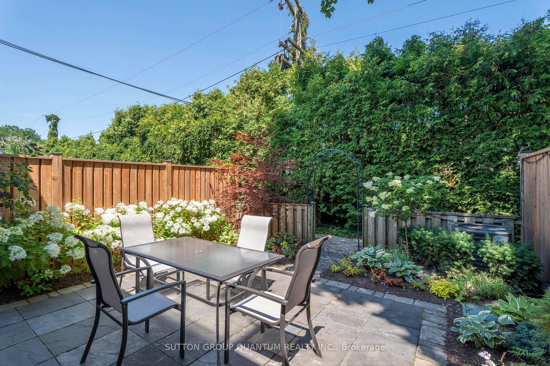 Photo 28 of Unit 531, 531 Arlington Boulevard, Burlington, Roseland — HOMEH