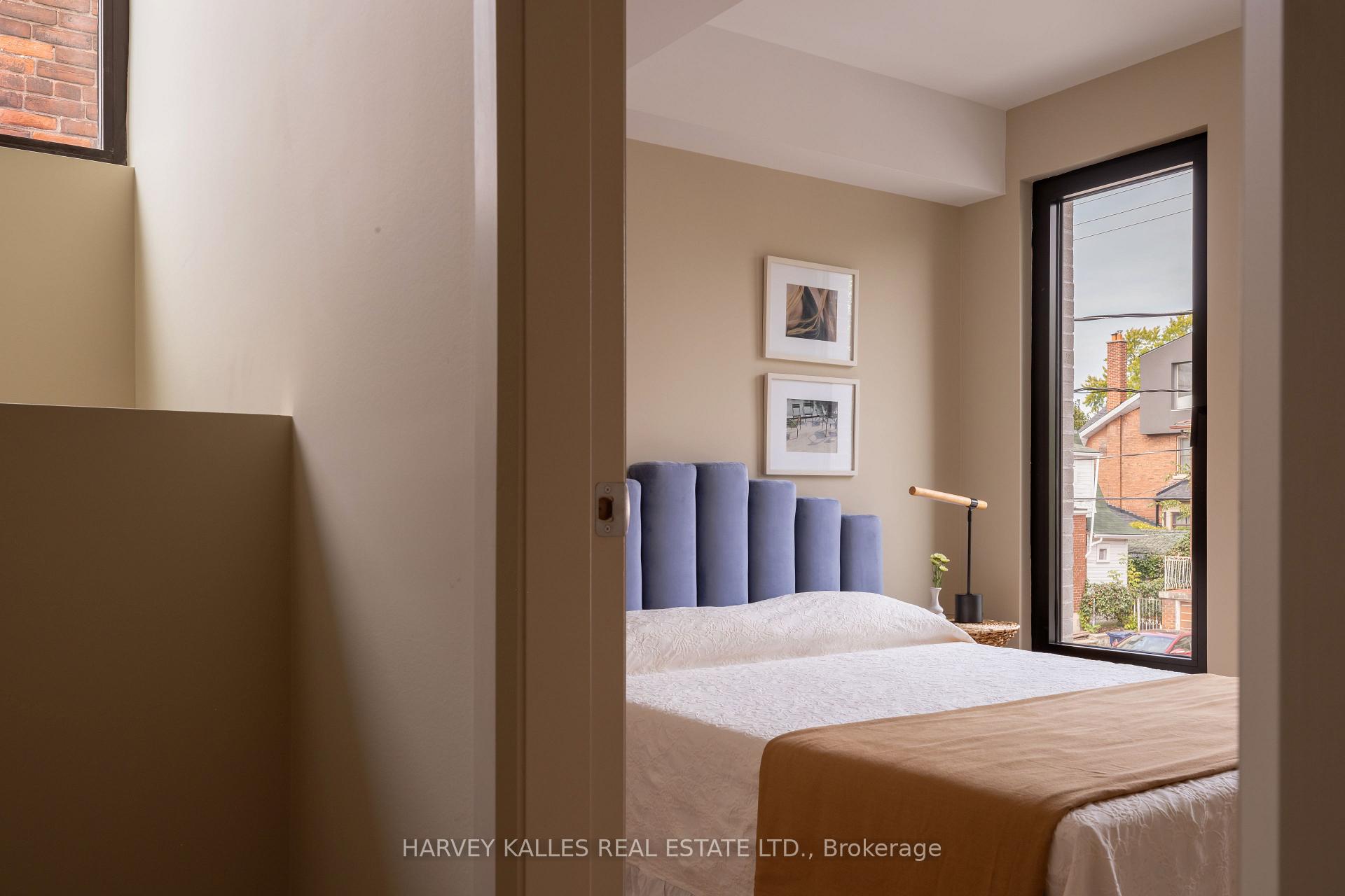 Photo 12 of Unit A, 157 Hallam Avenue, Toronto, Dovercourt-Wallace Emerson-Junction — HOMEH