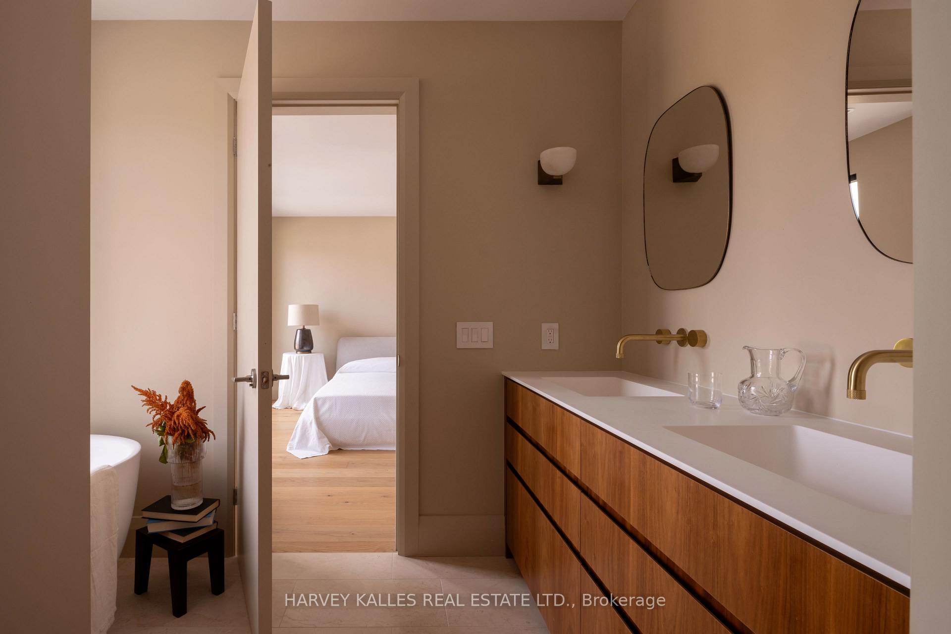 Photo 20 of Unit A, 157 Hallam Avenue, Toronto, Dovercourt-Wallace Emerson-Junction — HOMEH